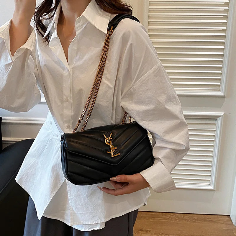 Women Diamond Quilted Chain Bag with Embroidery Luxury Textured Shoulder Crossbody Purse Elegant Vintage Style Versatile Day Bag