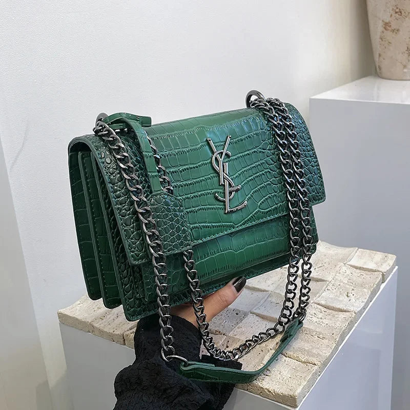 2025 New Light Luxury Bag High Sense European and American Retro Chain Bacchus Bag Fashion Shoulder Messenger Bag