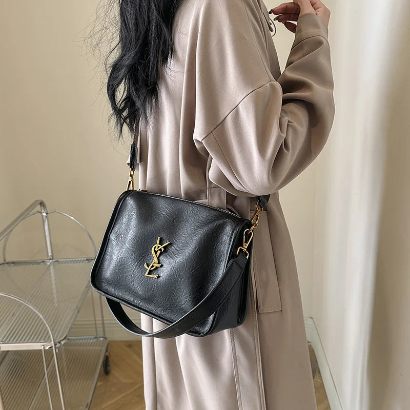 2025 Summer New Arrival Women's Vintage Shoulder Bag Trendy Crossbody Armpit Purse High-End Retro Style Must-Have Accessory