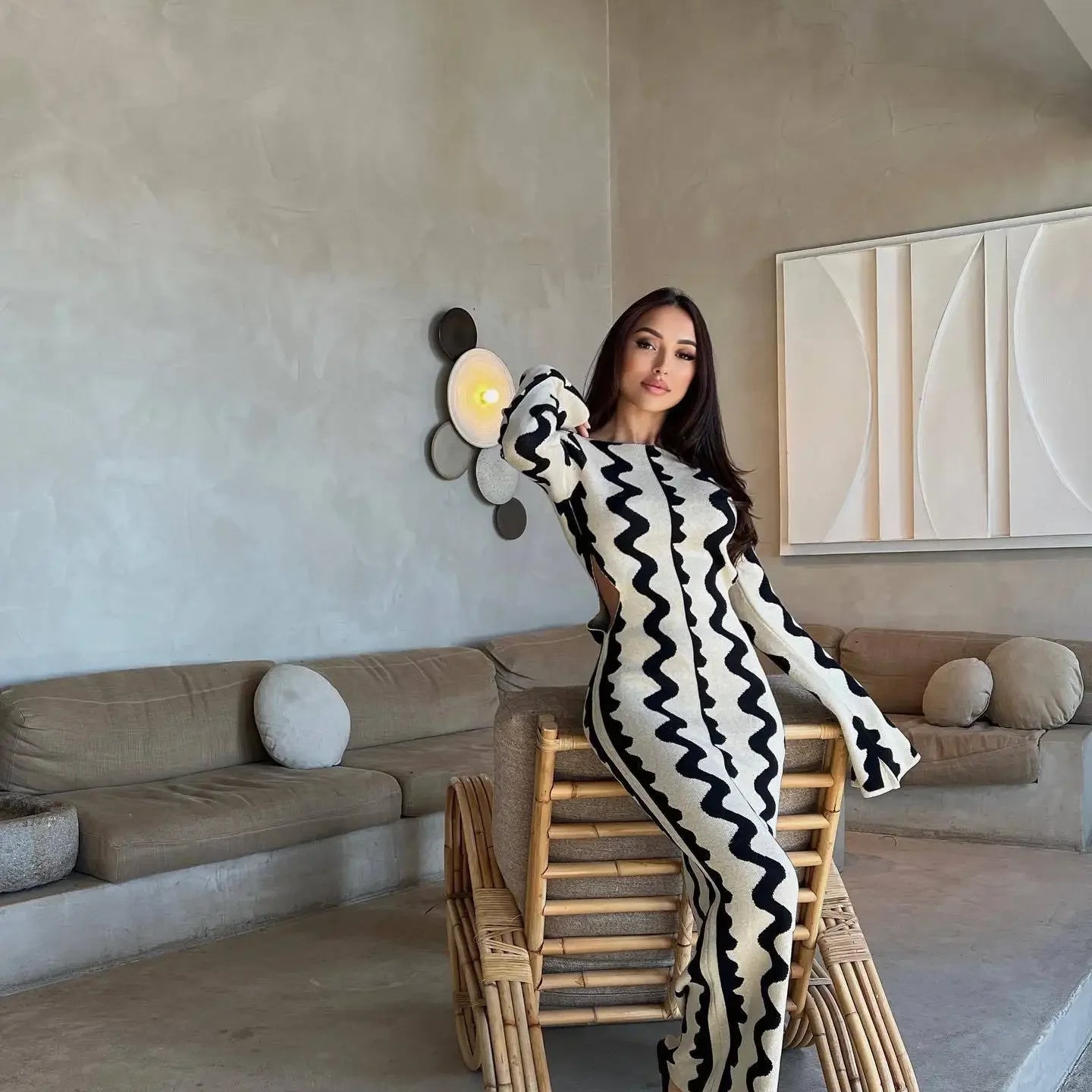 Wave Striped Women Knitted Maxi Dress Elegant O-neck Long Sleeve Bodycon Dress Autumn Streetwear Party Robe