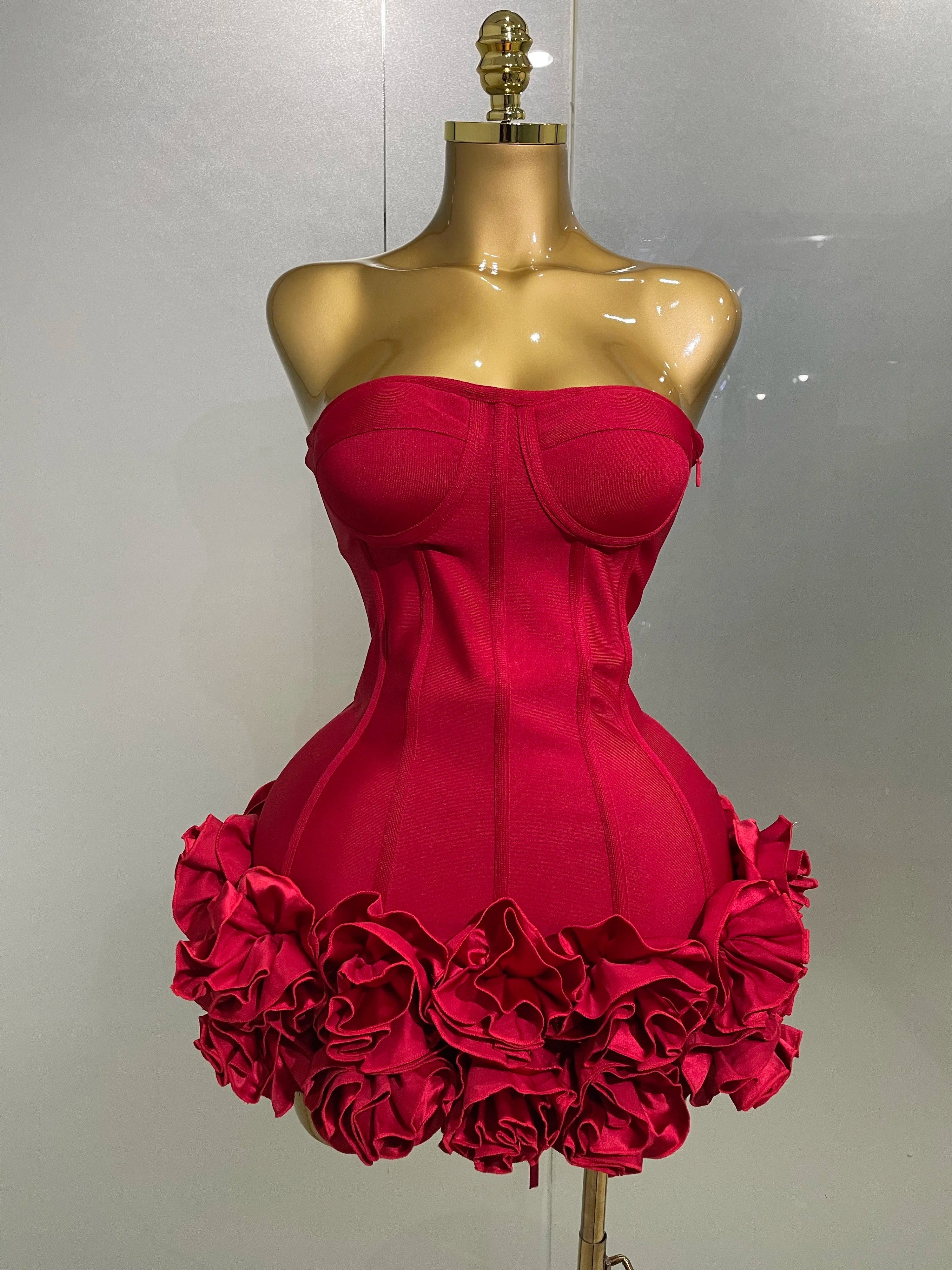Vestido bandagem sexy para noite 2025, sem alças, colado ao corpo, mini vestido de celebridades para festa de aniversário, sessão de fotos, roupa de boate