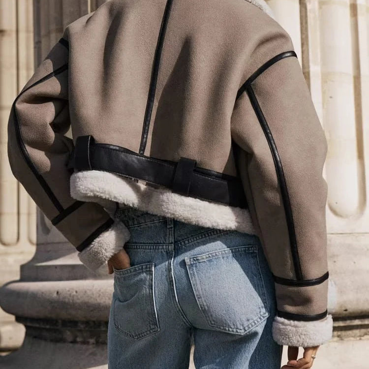 Women's Faux Fur Short Jacket Coat Fall Winter Metal Buckles Lapel Long Sleeves Faux Shearling Lining Jacket Warm Outerwear