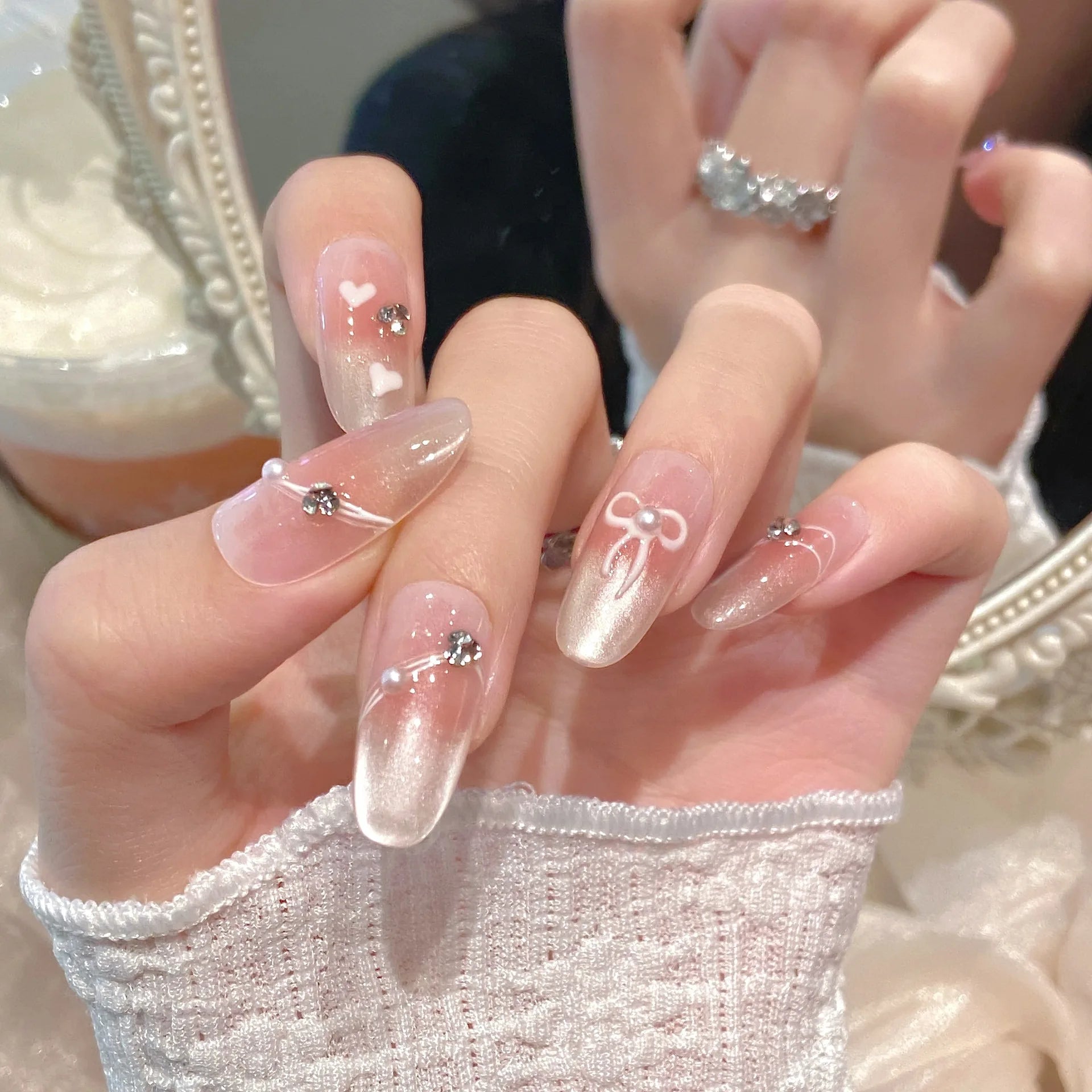 10pcs Bow Design False Nails Sets Wearable Cute Pink Mid-length Oval Handmade Press on Nails Tip with Diamond Press on Nails Art