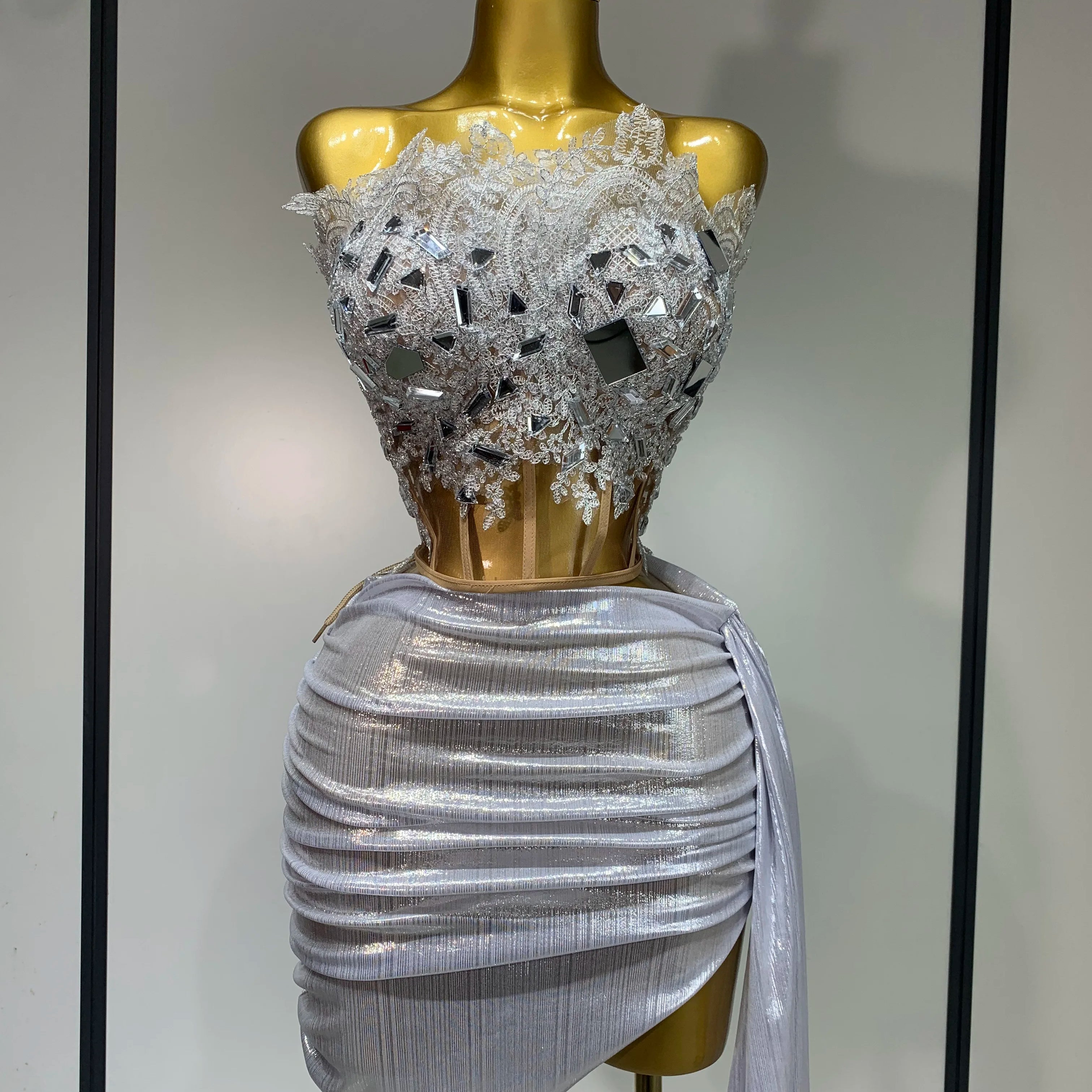 est 2025 Sparkly Blue Crystals Sequins Sexy Strapless Short Dress for Women Party Birthday Nightclub Singer Dancer Stage Wear