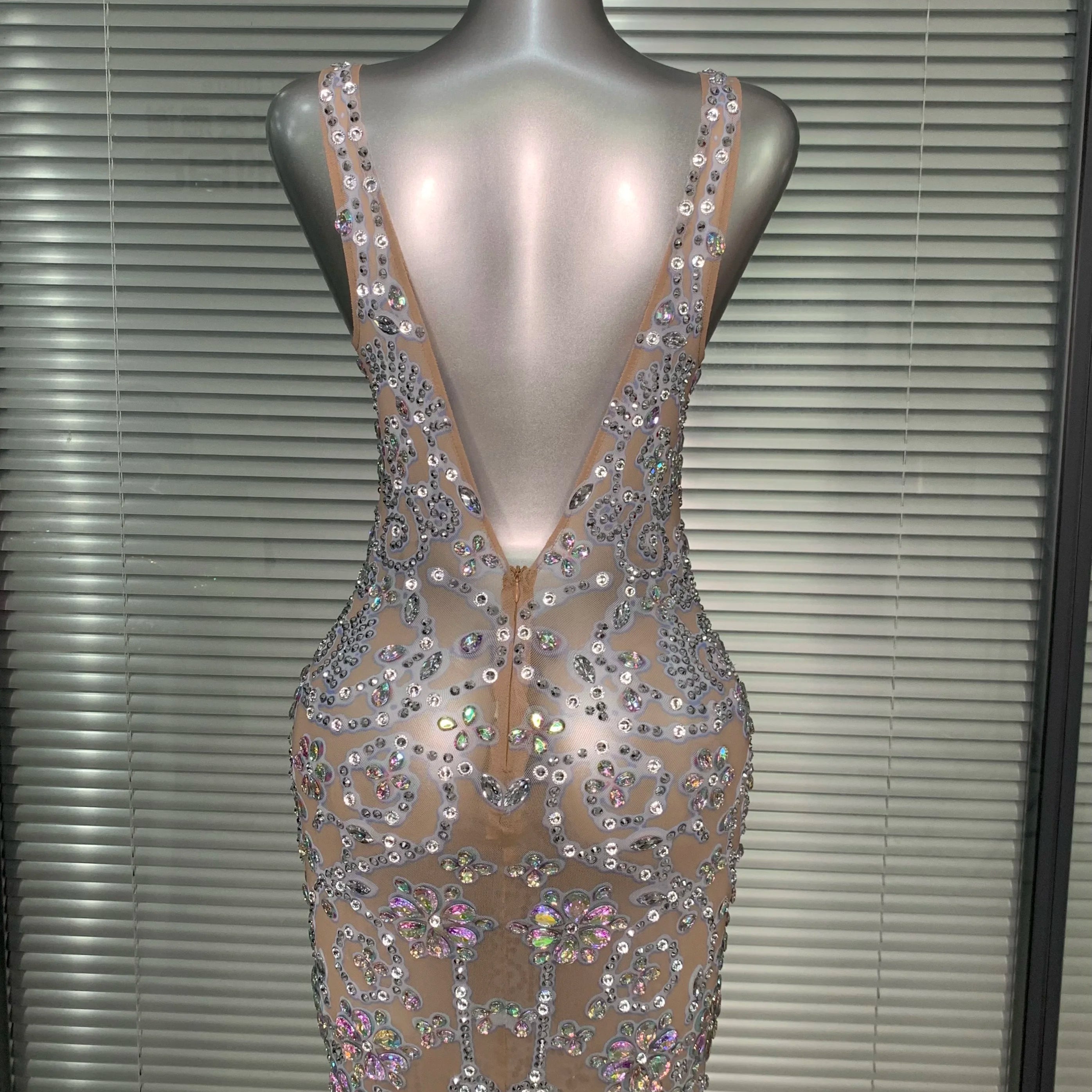 Celebrity New Women Sexy Mesh Sheer Crystal Stage Costume Stage Dancer Singer See Through Night Club Mini Party Dress