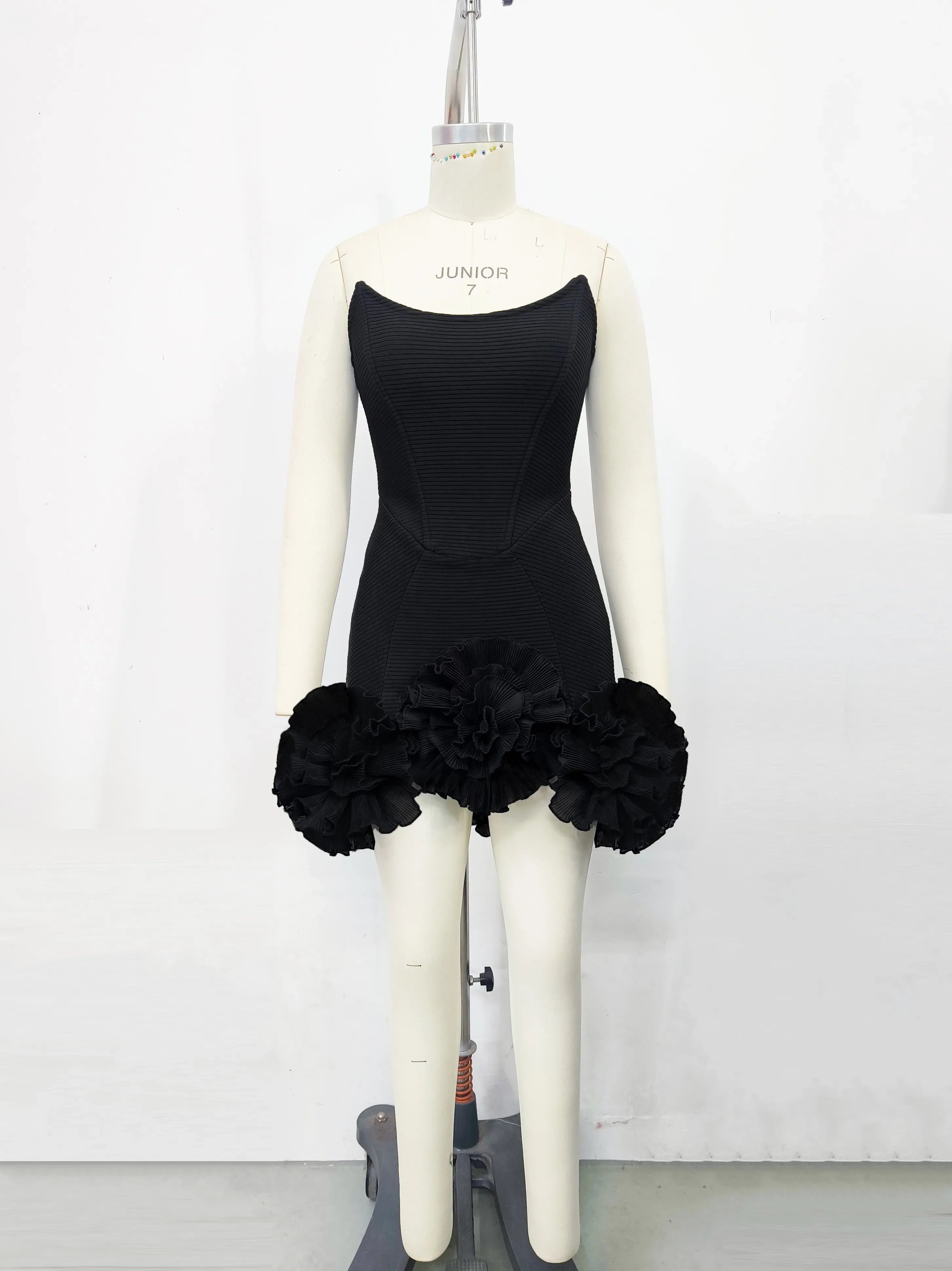 Women Sexy Strapless Bodycon Mini Bandage Dress Florals Celebrate Girls' Birthday Party Nightclub Outfit