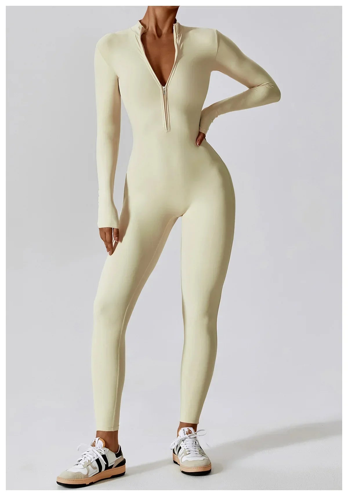 Yoga Jumpsuit Women Seamless Sports Zipper Jumpsuit Set Gym Long Sleeve Fitness Suit Elastic Gym Workout Bodysuit Athletic Wear Beige