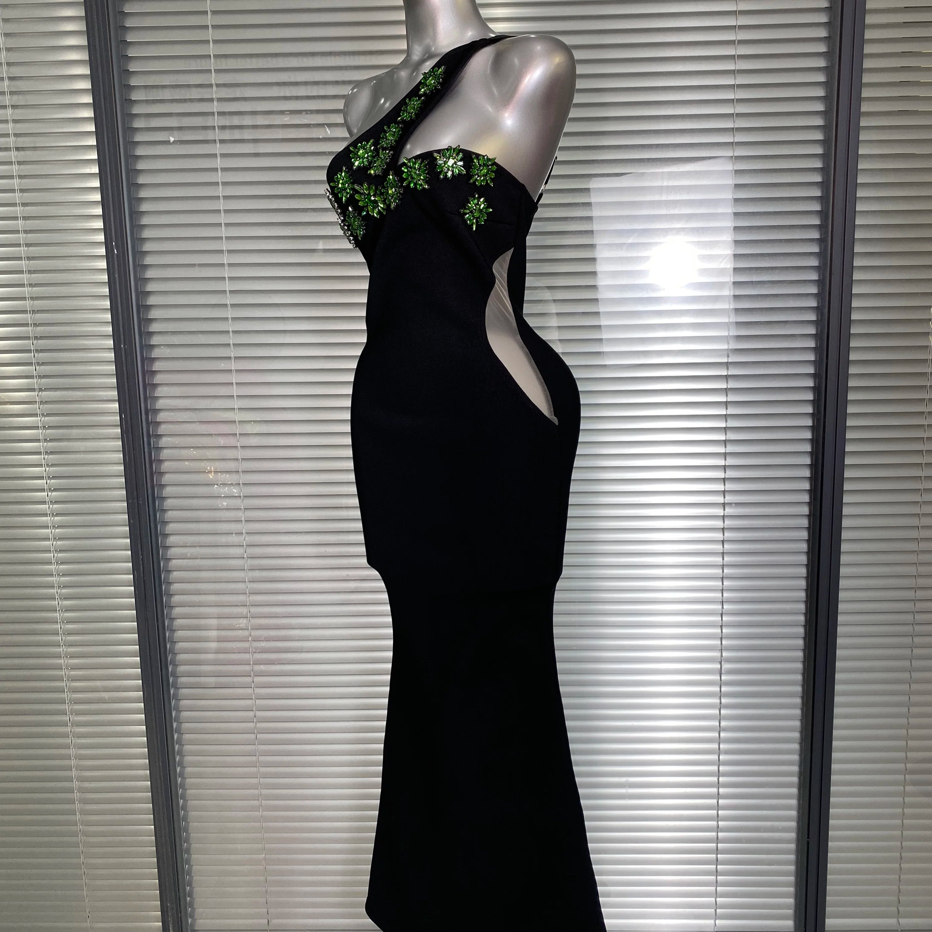 Summer New 2025 Women Black One Shoulder Long Bodycon Bandage Dress Green Flower Crystal Evening Party Dress Vestido