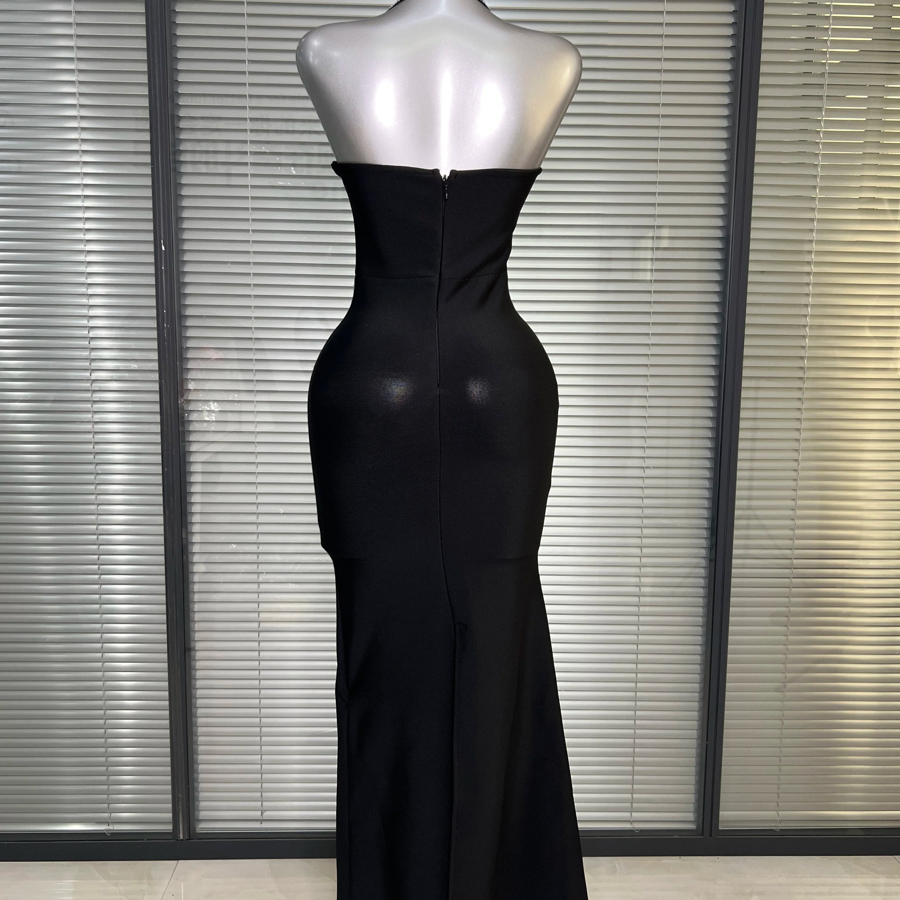 Women Black Halter Crystal Bodycon Bandage Dress Diamonds Fishtail Long Evening Party Dress Vestido