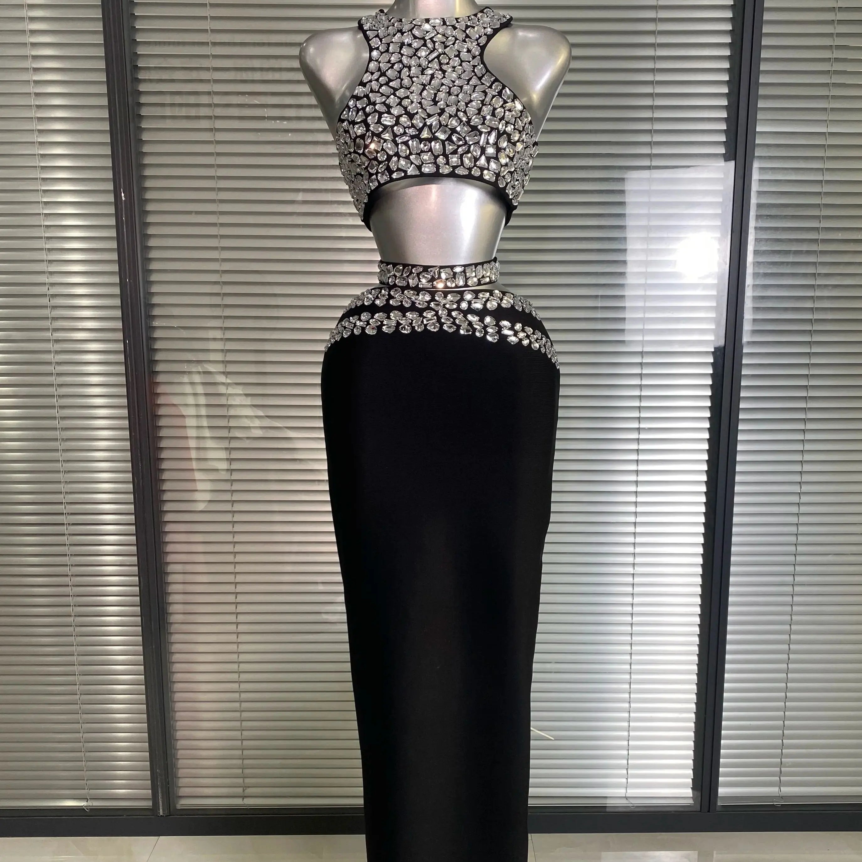Summer New Women Sexy Sewed Crystal Diamonds Black Long Bandage Two Piece Set Celebrity Evening Party Long Skirt Suits