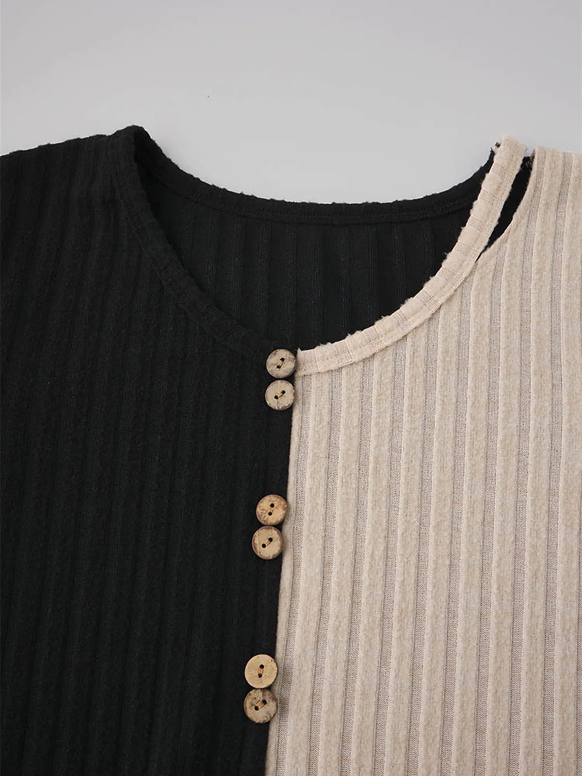 Color-Blocked Ribbed Button Hollow Out Blouse Elegant Women Casual Long Sleeve Loose Fashion Comfy Autumn Commuter Tops