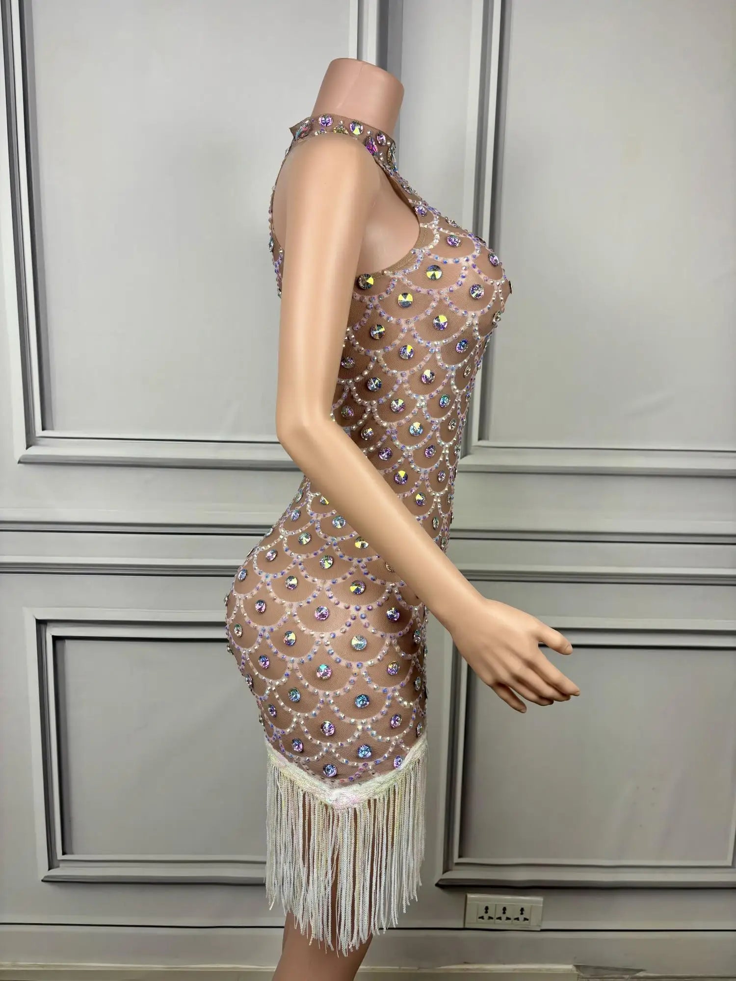 Elegant Women Luxury Sparkly Evening Dress Birthday Celebrate Party Dinners Outfit Tassel Crystals Sheer Mesh Prom Dress Langhua