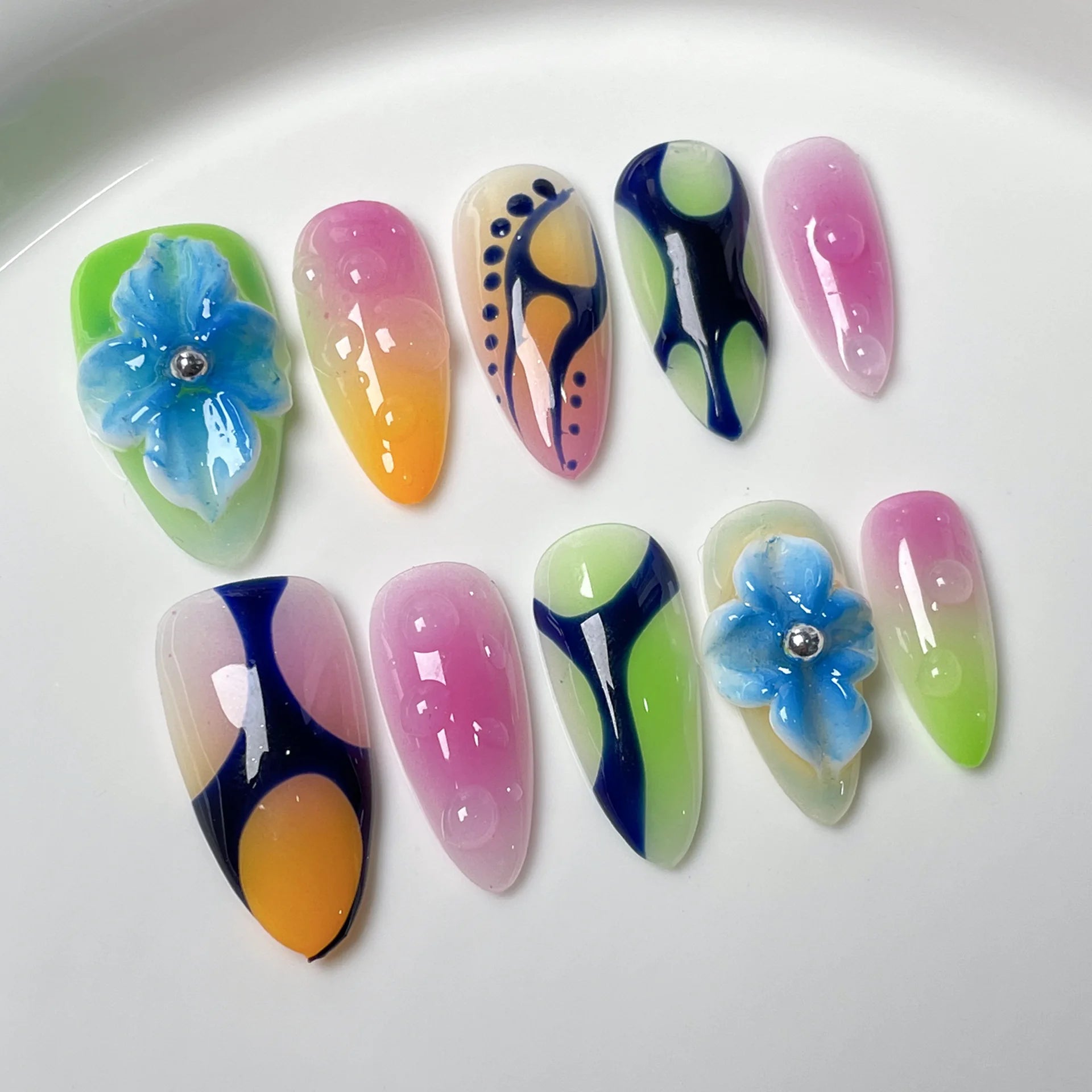 10 peças de unhas postiças de amêndoa com estampa de leopardo e flor 3D, unhas postiças francesas, acabamento artificial, beleza, acrílico, ponta de manicure artística