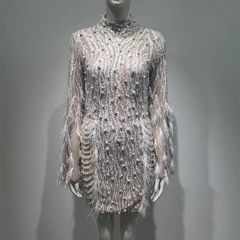 Luxury Exquisite Beading Sequins Feathers Sleeve White Mini Evening Dress Woman Birthday Party Dress Performances Costume