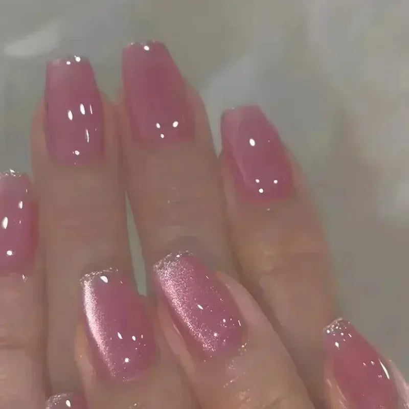 24 peças unhas postiças quadradas curtas médias brilhantes arte de unha branca usável unha postiça prateada francesa cobertura total pressione pontas de unhas