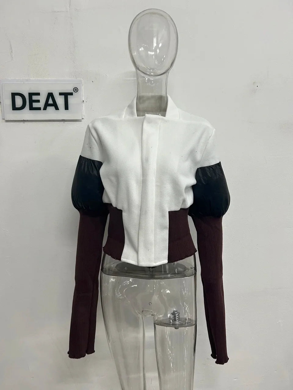 DEAT Fashion Women's Color Block Jackets Long Sleeve Zipper Collarless Slim Short Patchwork Short Coat Spring New 7AB3106 White