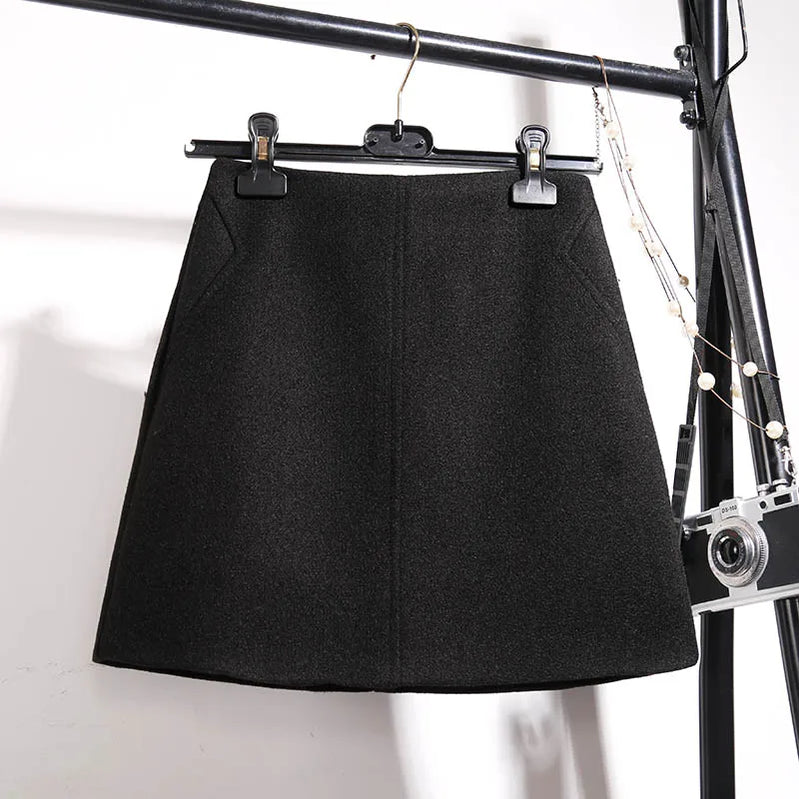 Fashion Wool Skirt Women Autumn Winter Thick Warm A-Line High waist Mini Skirts Women's Woolen Boots Short Skirts Faldas F196 black
