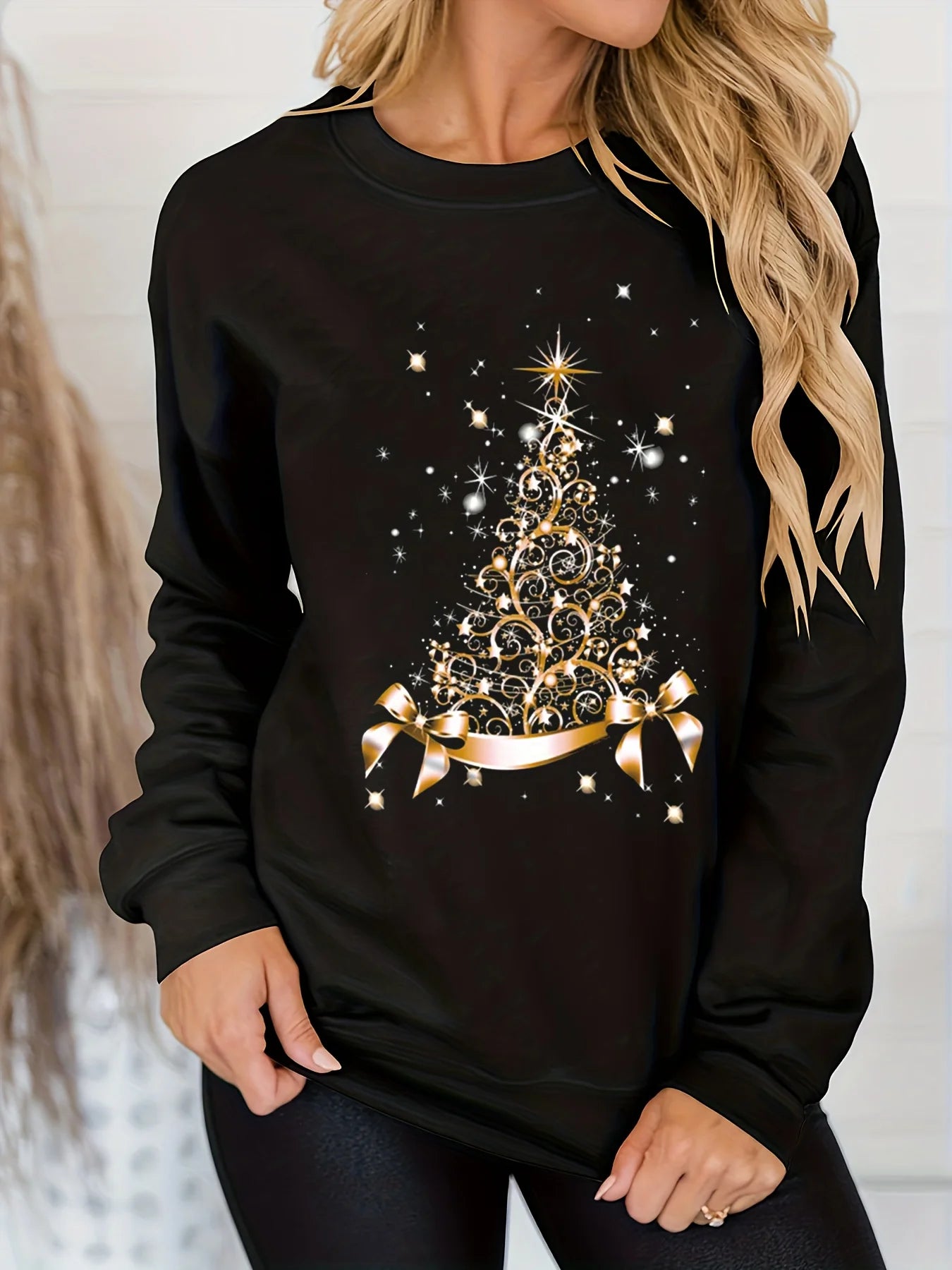 Women's Christmas printed loose top sweater long sleeved autumn and winter black