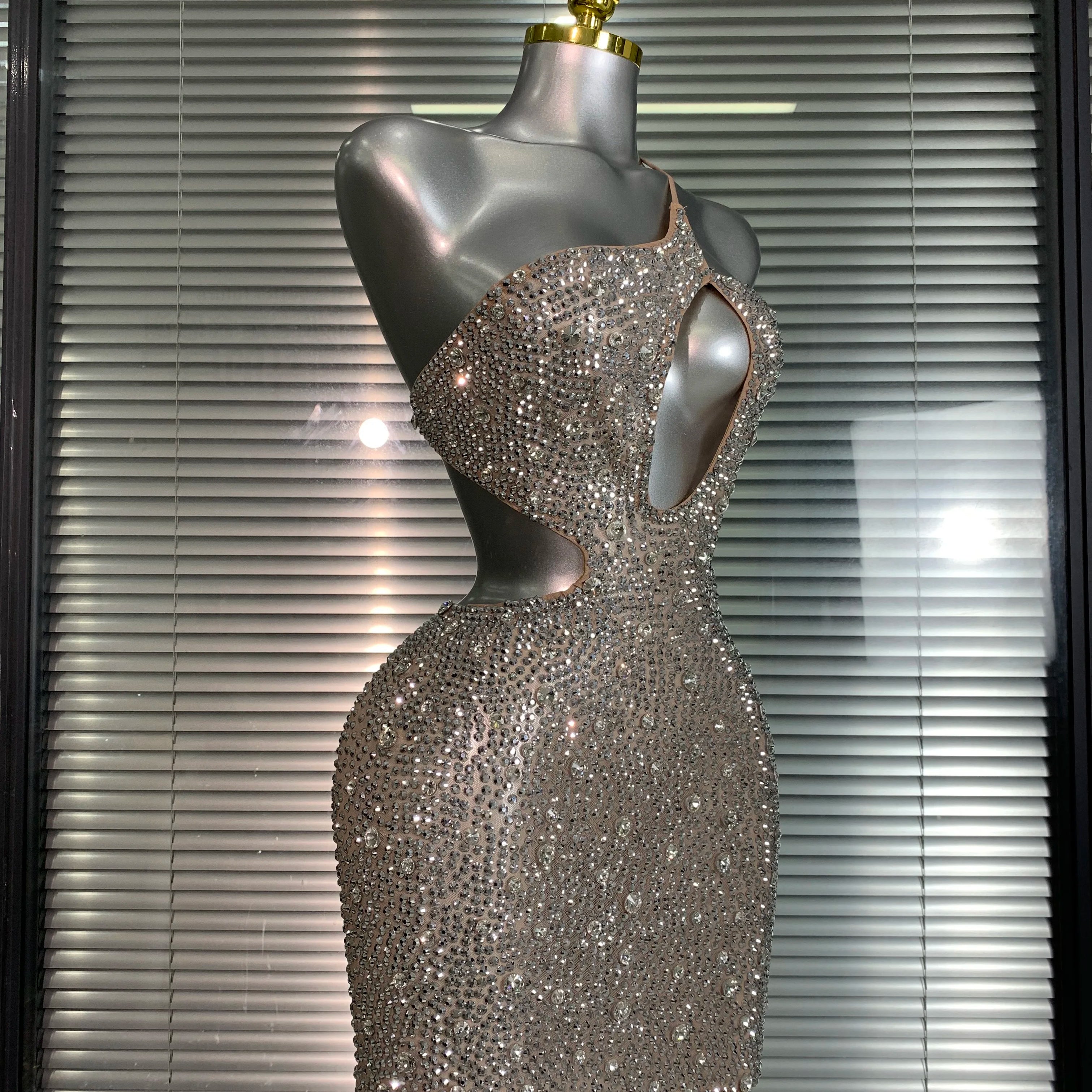 Women Sexy Mesh Silver Crystal Diamonds Rhinestone Mini Cut Out Costume Stage Dancer See Through Stretchy Night Club Party Dress