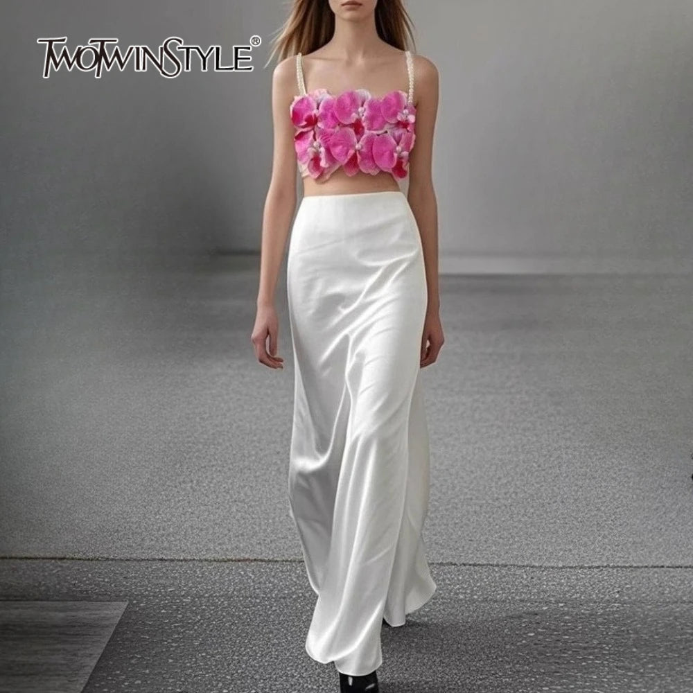 TWOTWINSTYLE Hit Color Spliced Applique Two Piece Sets for Women Square Neck Sleeveless Vest High Waist Skirt Elegant Set Femlae