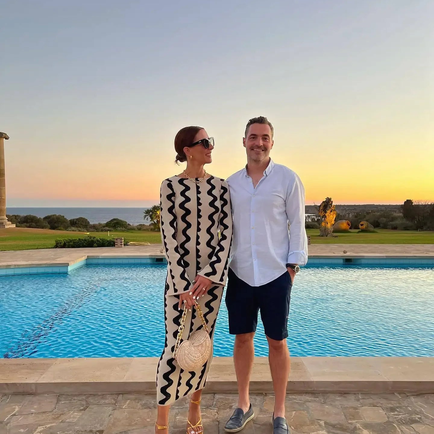 Wave Striped Women Knitted Maxi Dress Elegant O-neck Long Sleeve Bodycon Dress Autumn Streetwear Party Robe