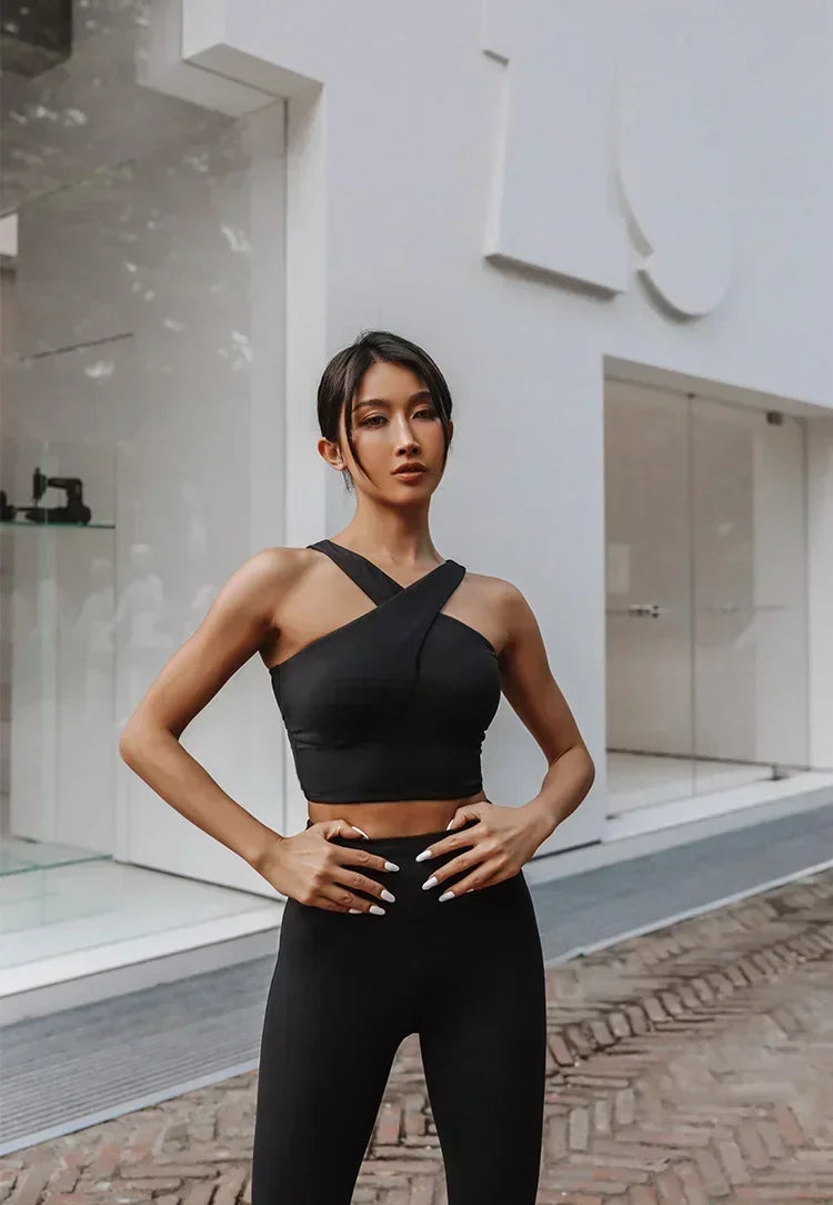 yoga suit, vest, sports bra, lingerie, women's sexy and beautiful back, cross strap fitness suit black