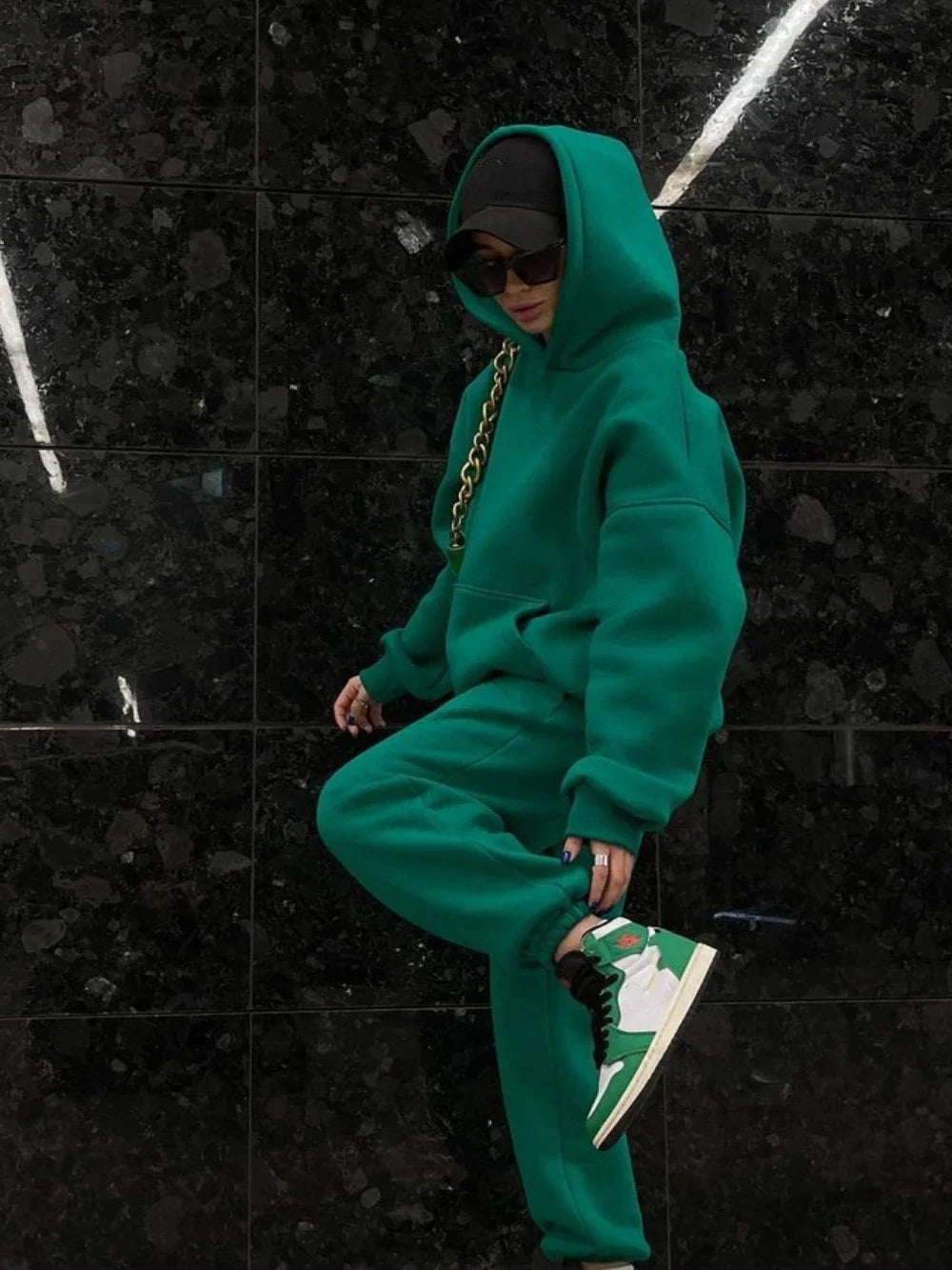 Fashion Women's Sports Two-Piece Autumn Hooded Long-Sleeved And Baggy Pants Fitness Set Solid Color Lady 2-Piece Suit Outfits