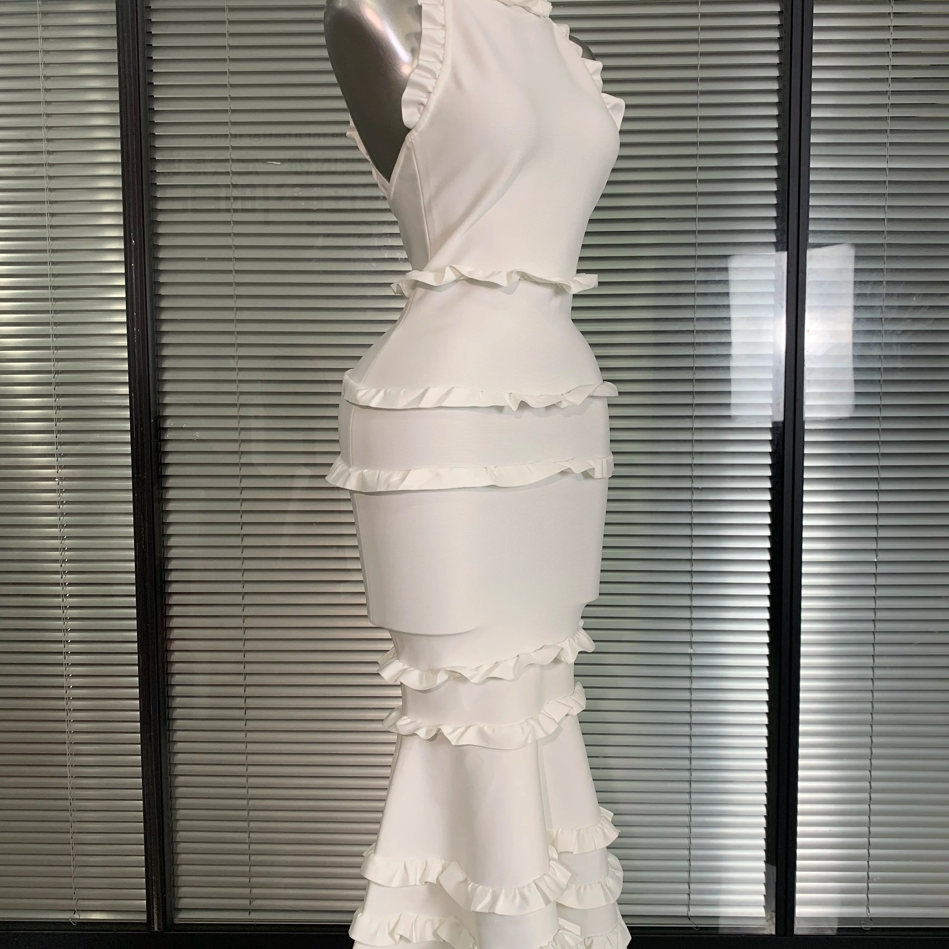 Summer New 2025 Sexy Women Tank White Bandage Dress Celebrity Knitted Elegant High Street Trumpet Bodycon Party Maxi Dress