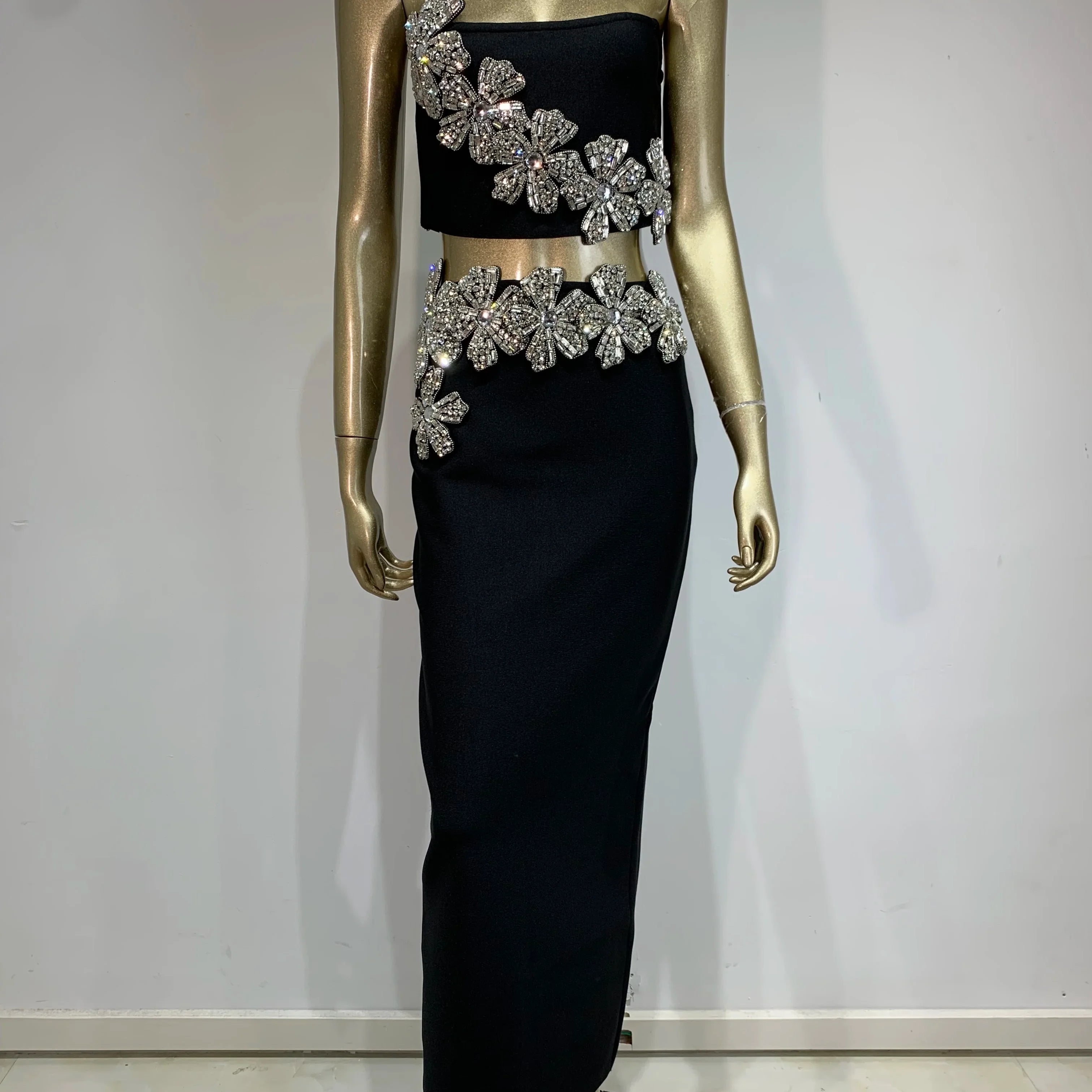 Conjunto feminino sexy sem alças com flor diamantes cristal preto maxi saia longa bandagem malha elegante roupa de festa para clube à noite
