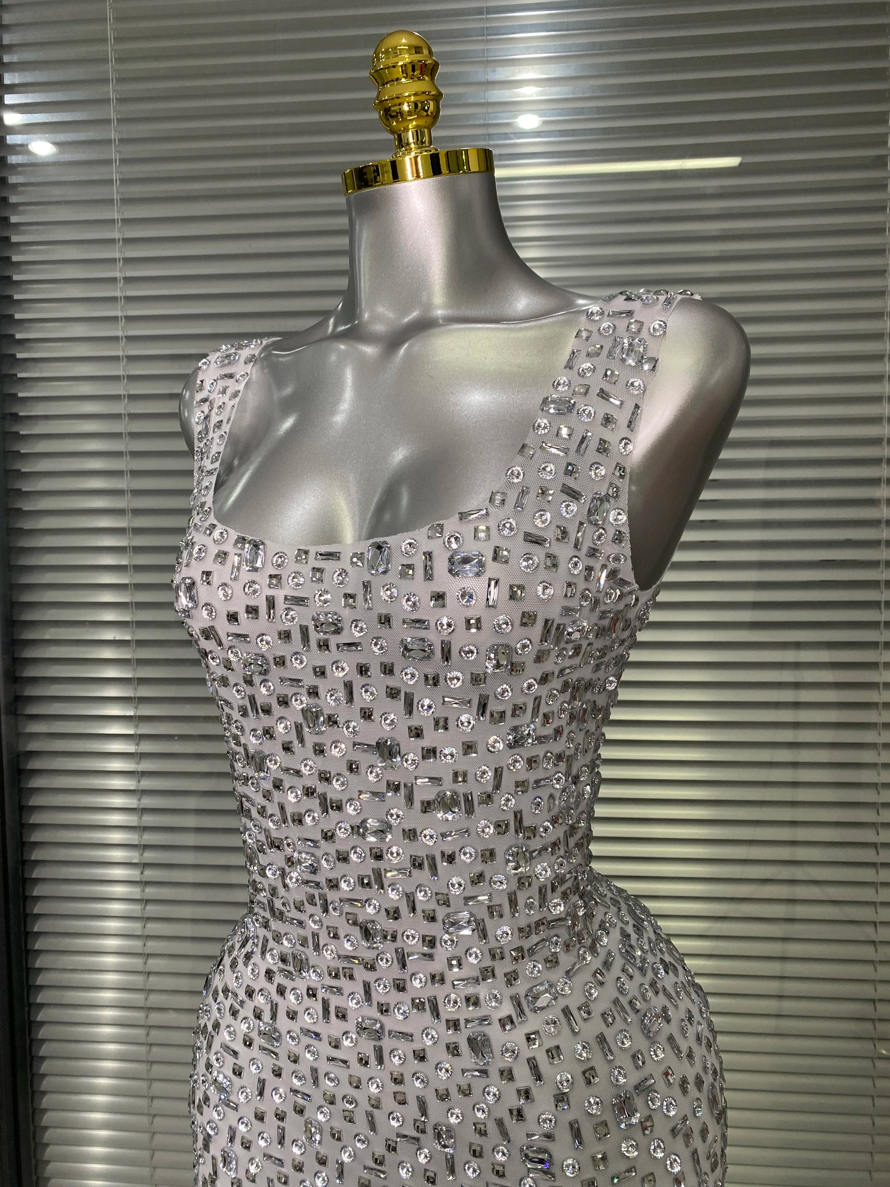 Women Sexy Sleeveless See Through Mesh White Costume Stage Dancer Singer Night Club Celebrity Mini Party Dress