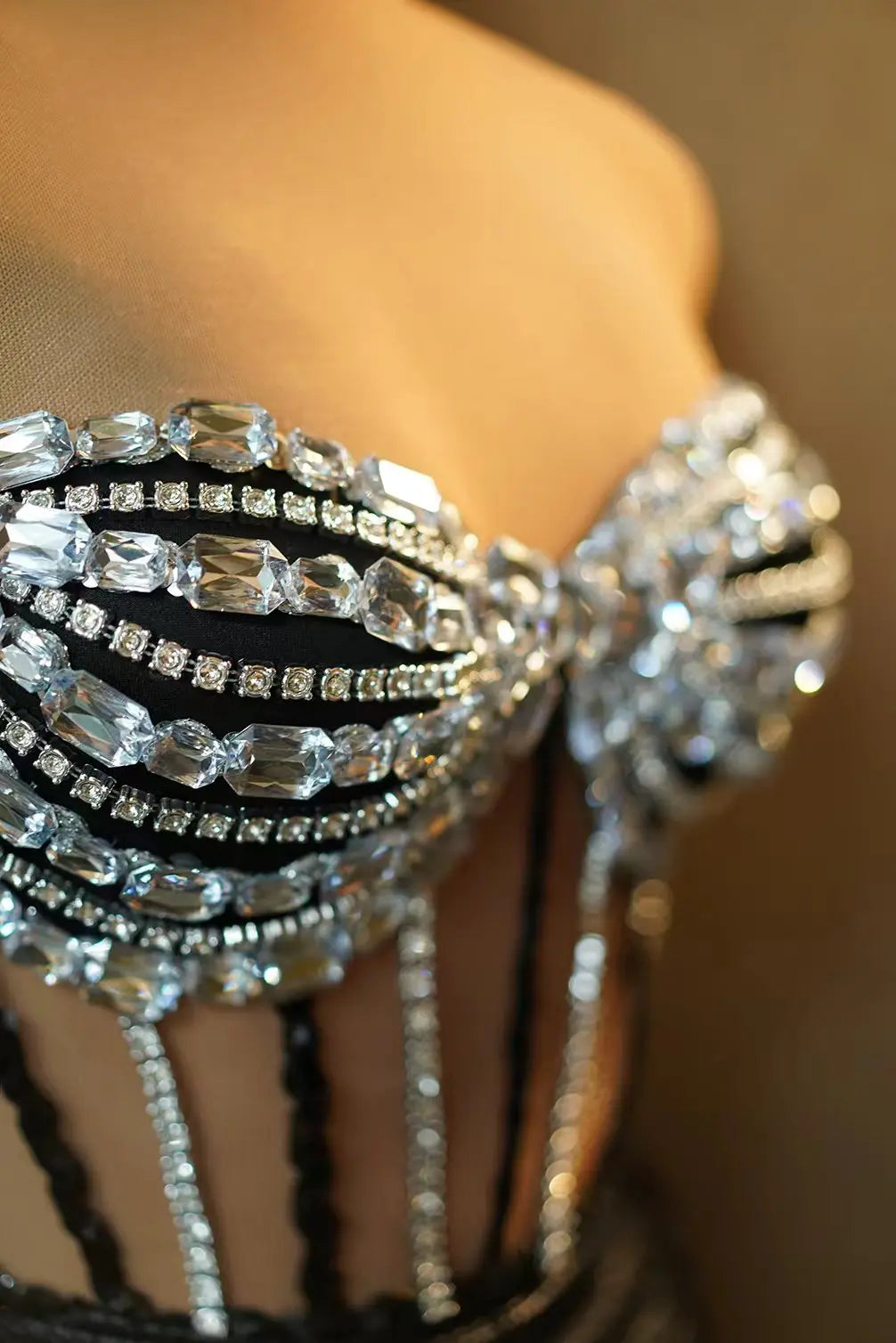 Women 2Pieces Set Strapless Bandage Short Dress Club Stage Show Sparkly Crystals Dress Celebrate Birthday Party Mini Dress Yanpi