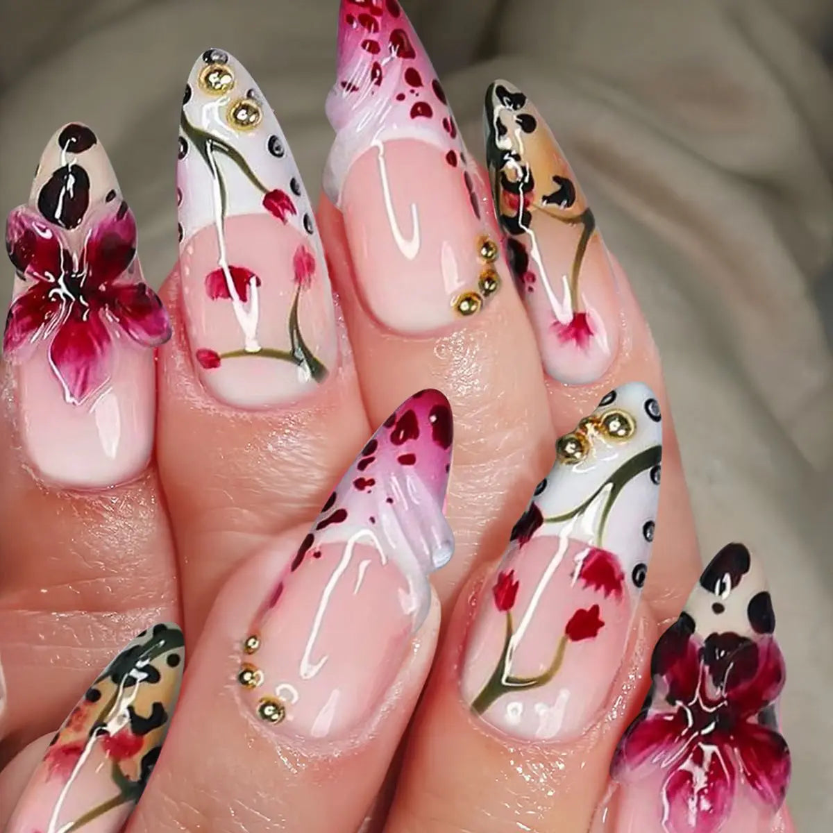 24pcs Gradient Pink False Nails Sets Press on With Flower Design Long Almond Nails Tips Wearable Leopard Print French Manicure