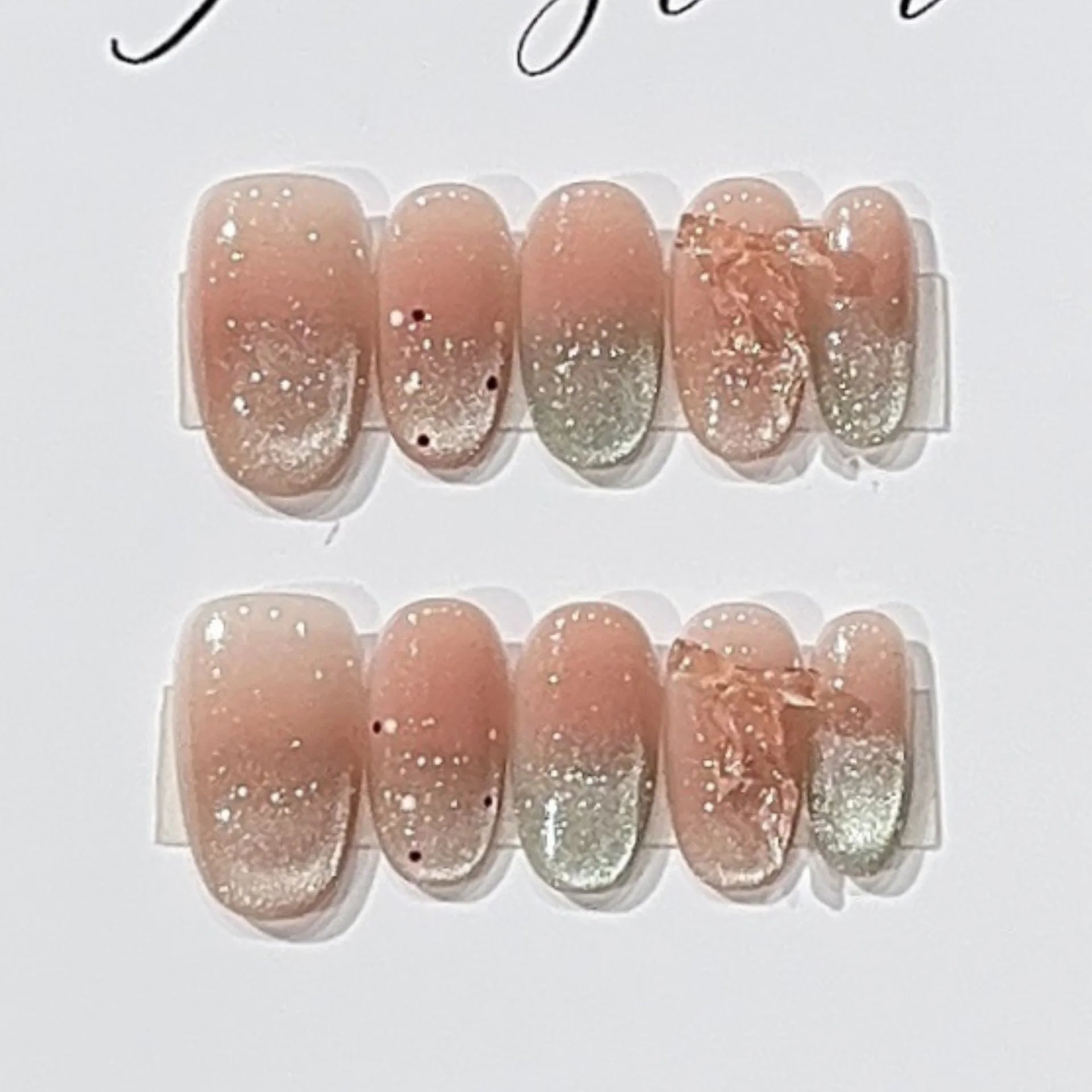 10pcs Handmade Nails Tips Gradient Cat's Eye Short Oval Fake Nail Simple Peach Pink False Nail Art Reusable Press on Nails Sets