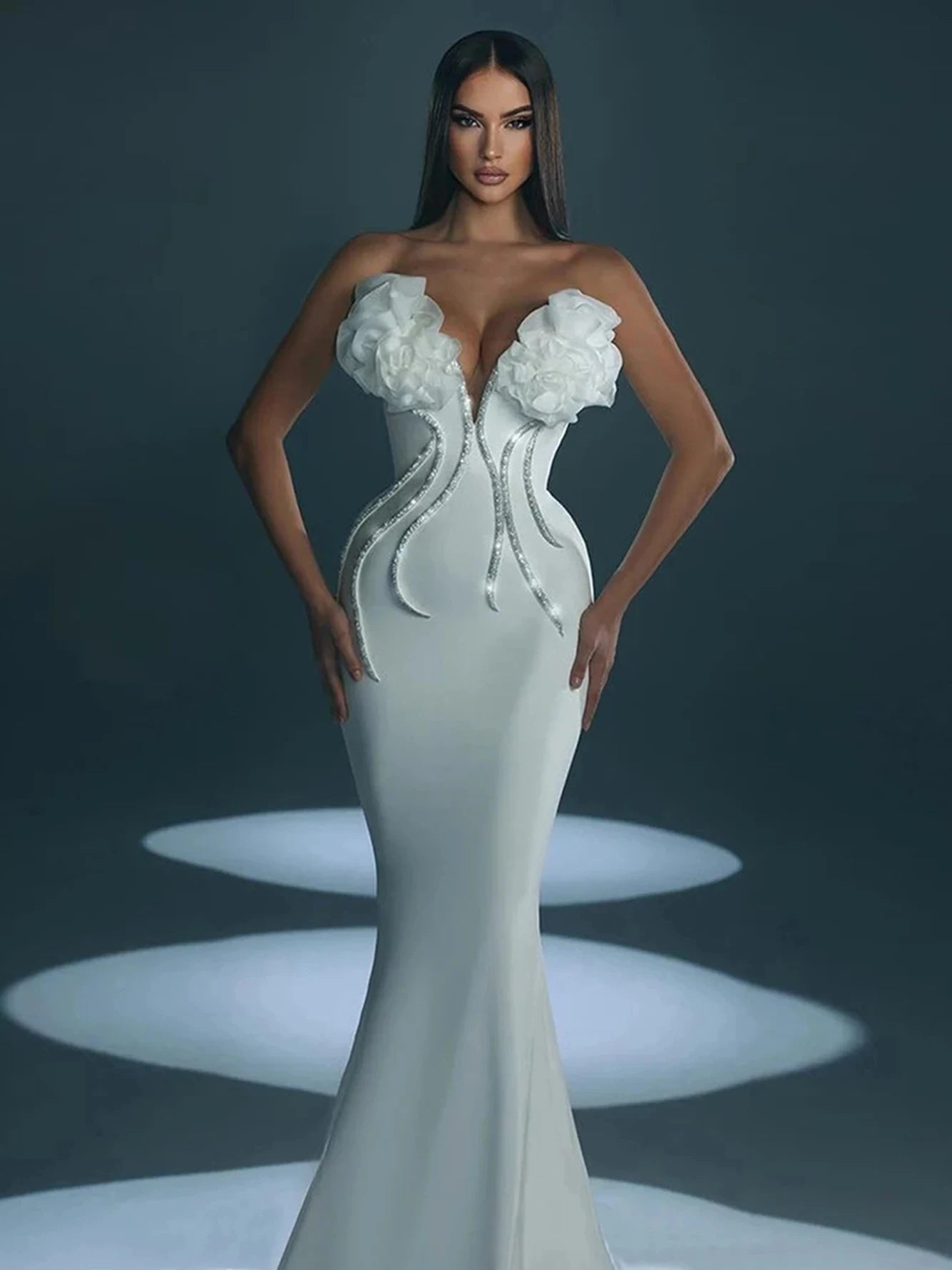 Robe longue moulante à épaules dénudées et fleurs pour femme, tenue de soirée élégante, nouvelle collection 2024