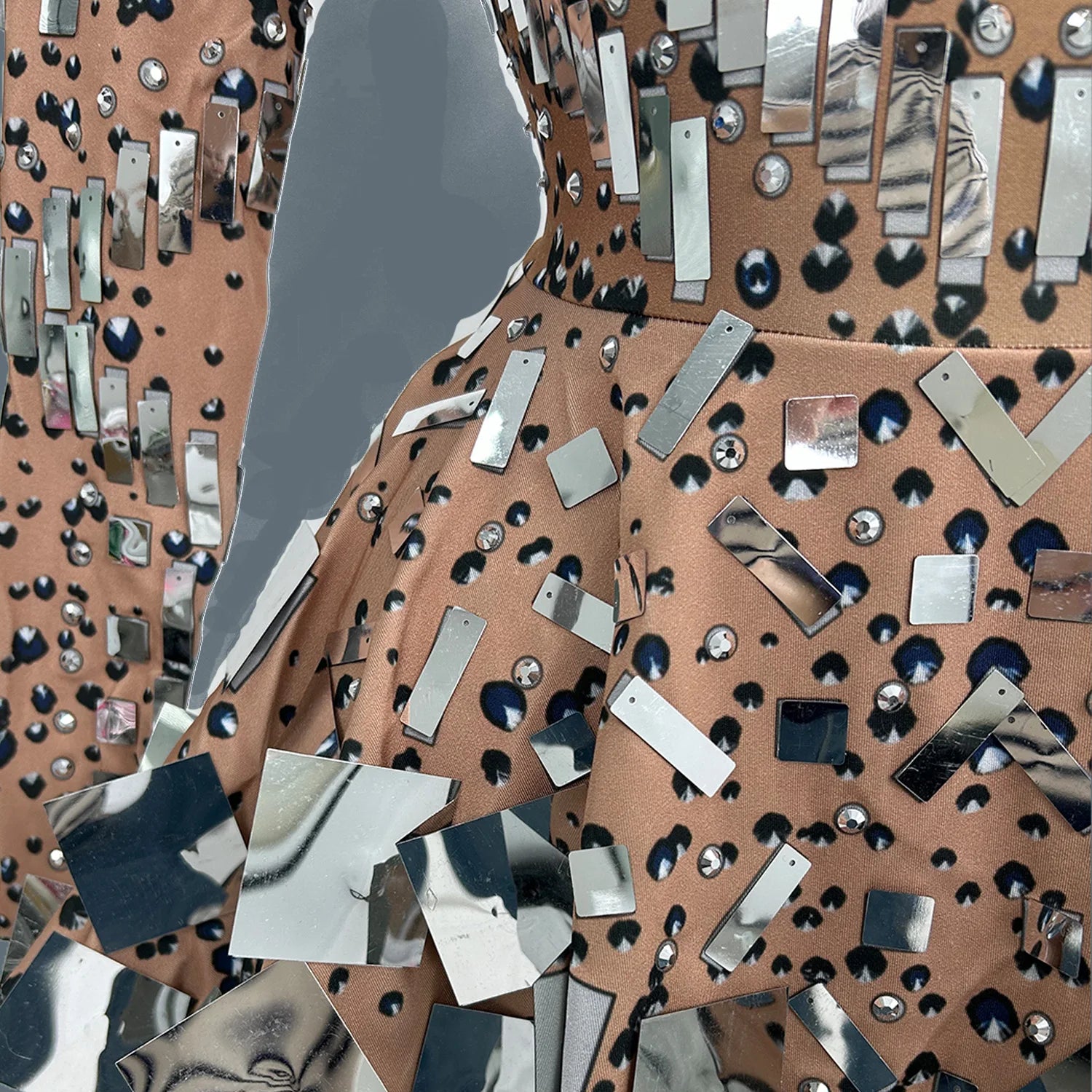 Fancy Sequins Pleated Mini Dress for Hot Girls Bar Nightclub Stage Show Outfit Dance Performance Wear Dance Troupe Outfit Xieshi