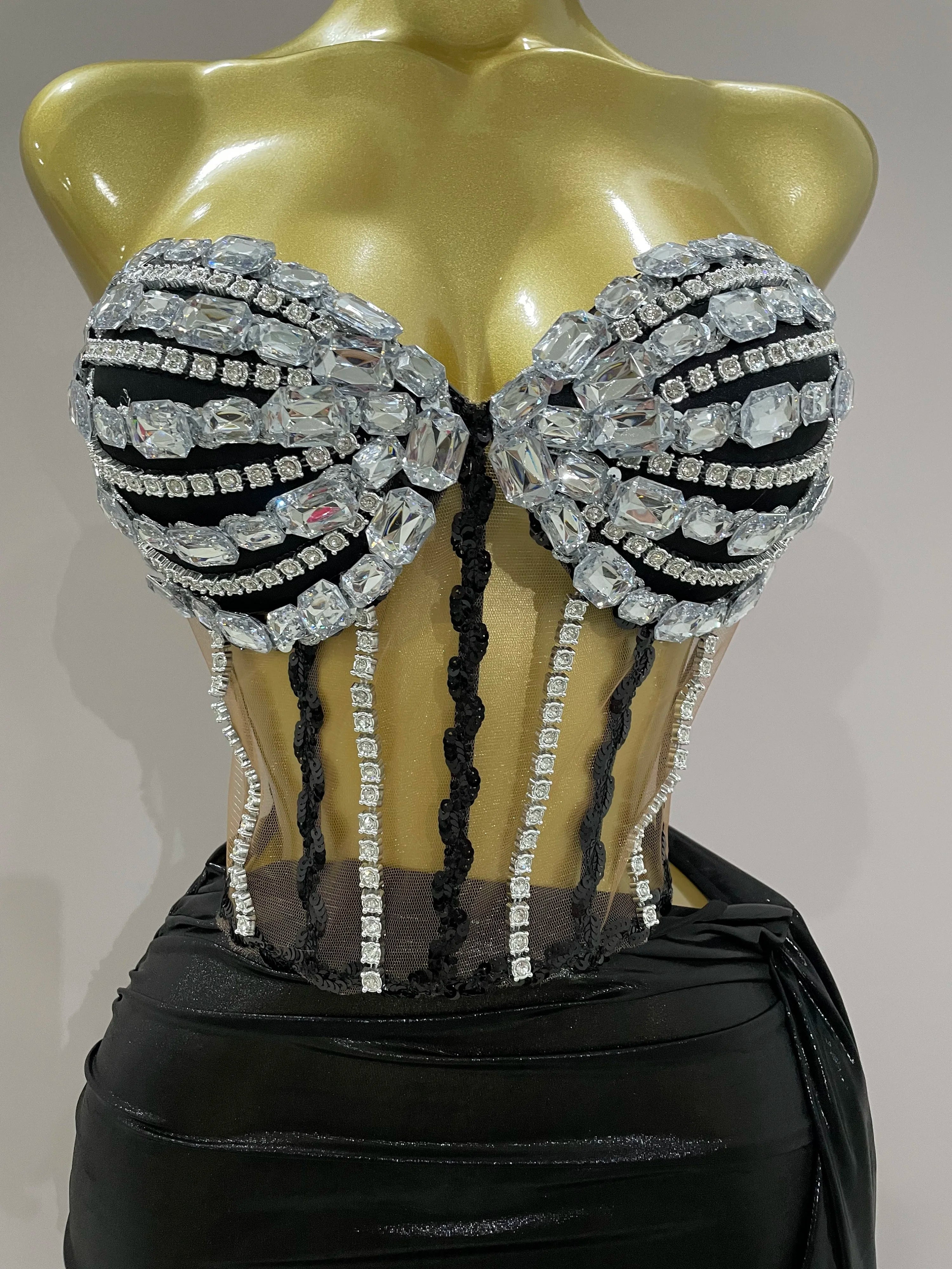 Sexy Shining Rhinestone Sequin 2 Pieces Top Skirt Set 2025 Women Celebrity Evening Party Stage Nightclub Performance Costume