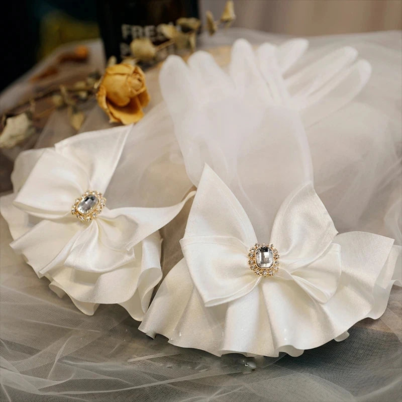 Bridal Wedding Dress Lace Gloves Wedding Open Finger Gloves White Lace Medium Length Slim Wedding Gloves Simple Yellow