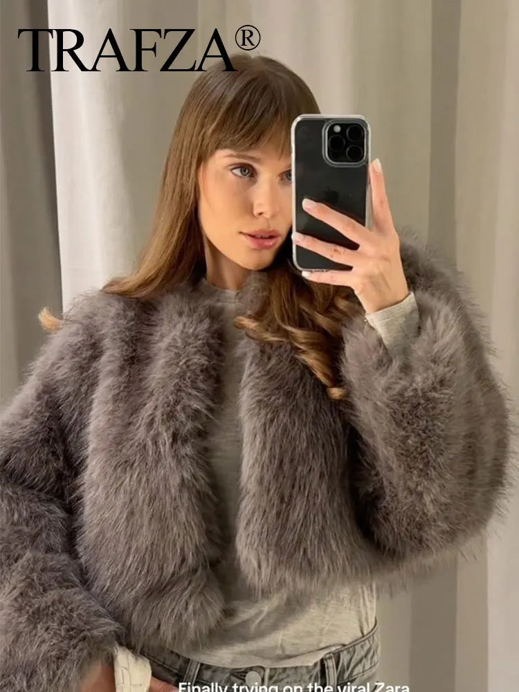 Winter New Fashion Female O-Neck Vintage Long Sleeve Loose Streetwear Top Woman Artificial Fur Effect Jacket Coats