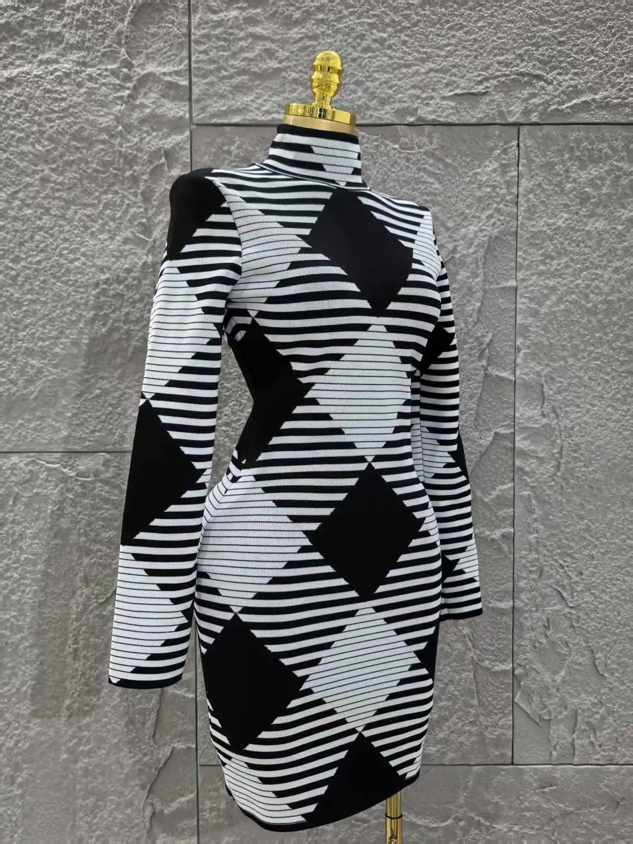 High Quality Women Long Sleeve Sexy Plaid Bodycon Mini Bandage Dress Fashion Evening Party Celebrate Office Wear Clothing