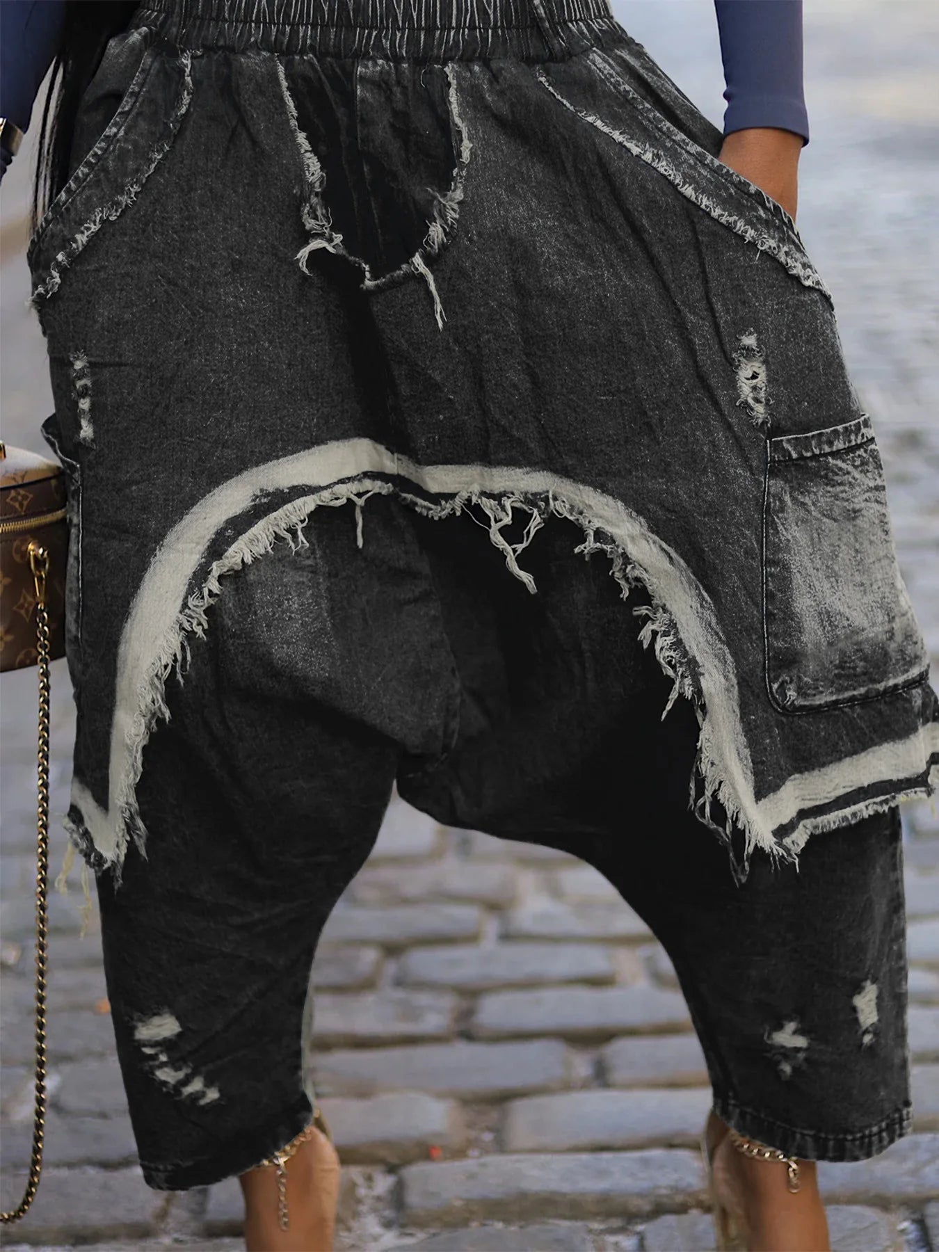CM.YAYA Women Streetwear Ripped Out Hole Denim Pants 2025 Fall Autumn Loose Safari Style Cargo Harem Hip Hop Jeans