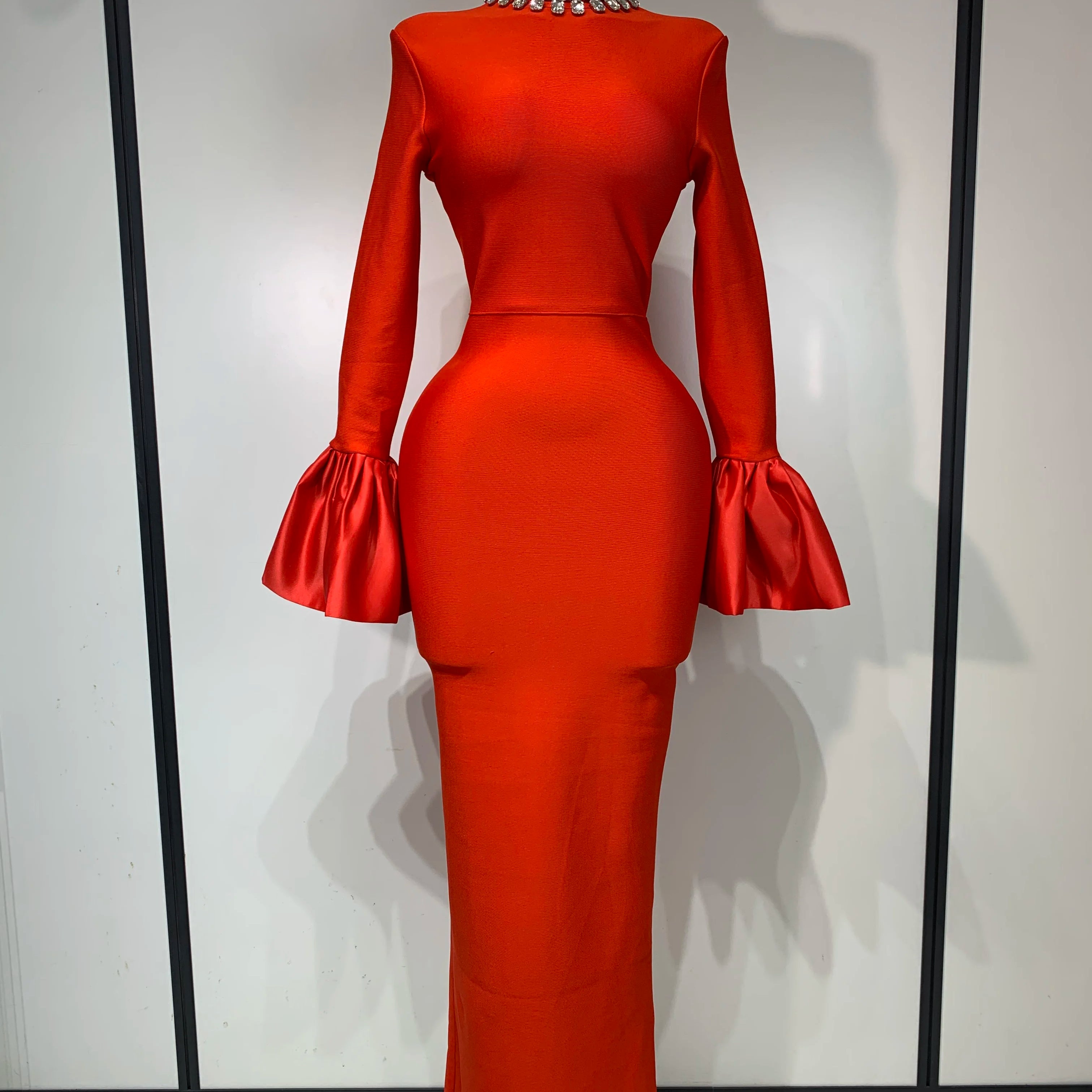 Sparkly Diamonds Neck Flare Sleeve Red Long Bandage Dress 2025 Elegant Woman Evening Party Dress Cocktail Party Club Outfit