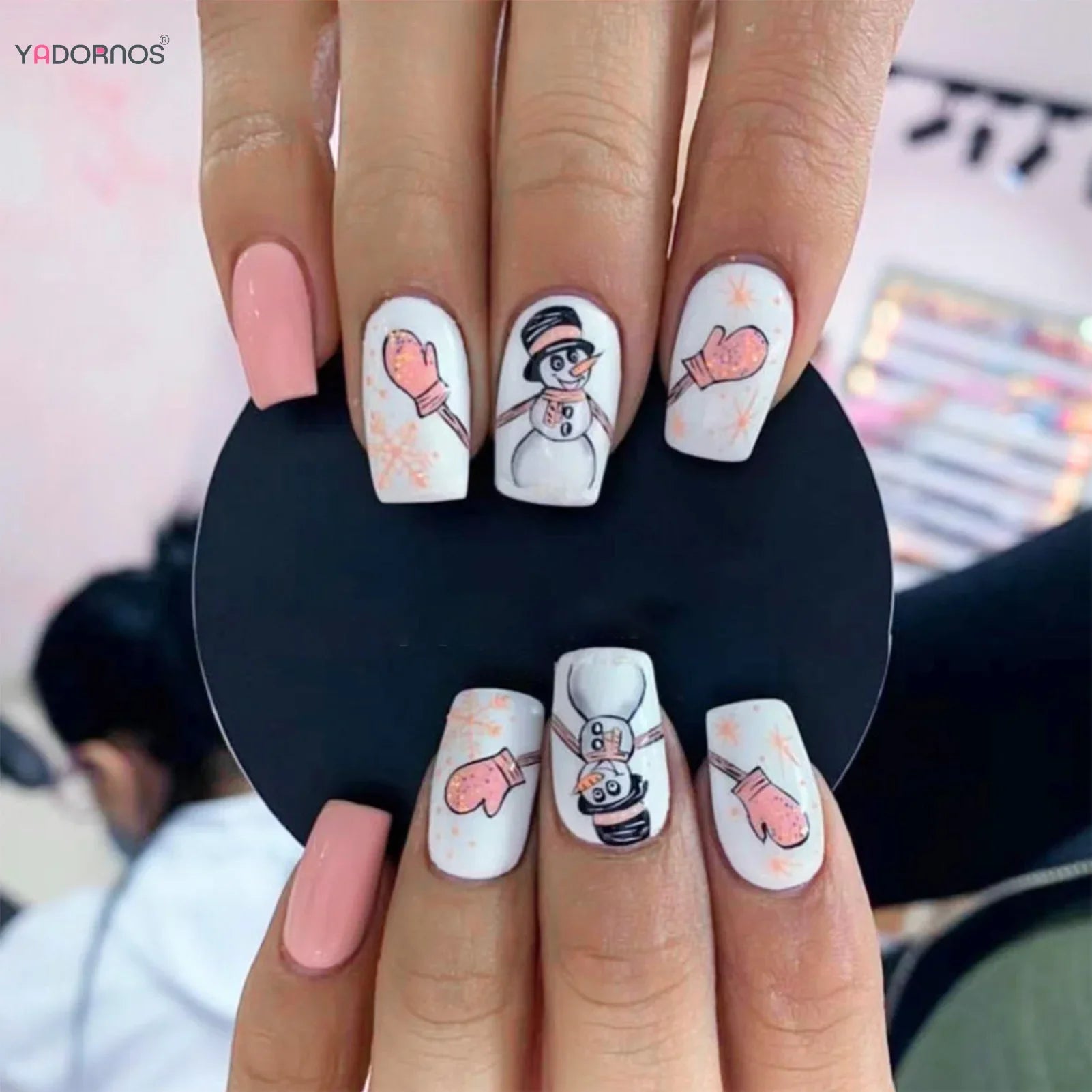 Short Square Fake Nails for Christmas Party 24Pcs White/Pink Press On Nails Snowman/Snowflake Printed Stick-on False Nails