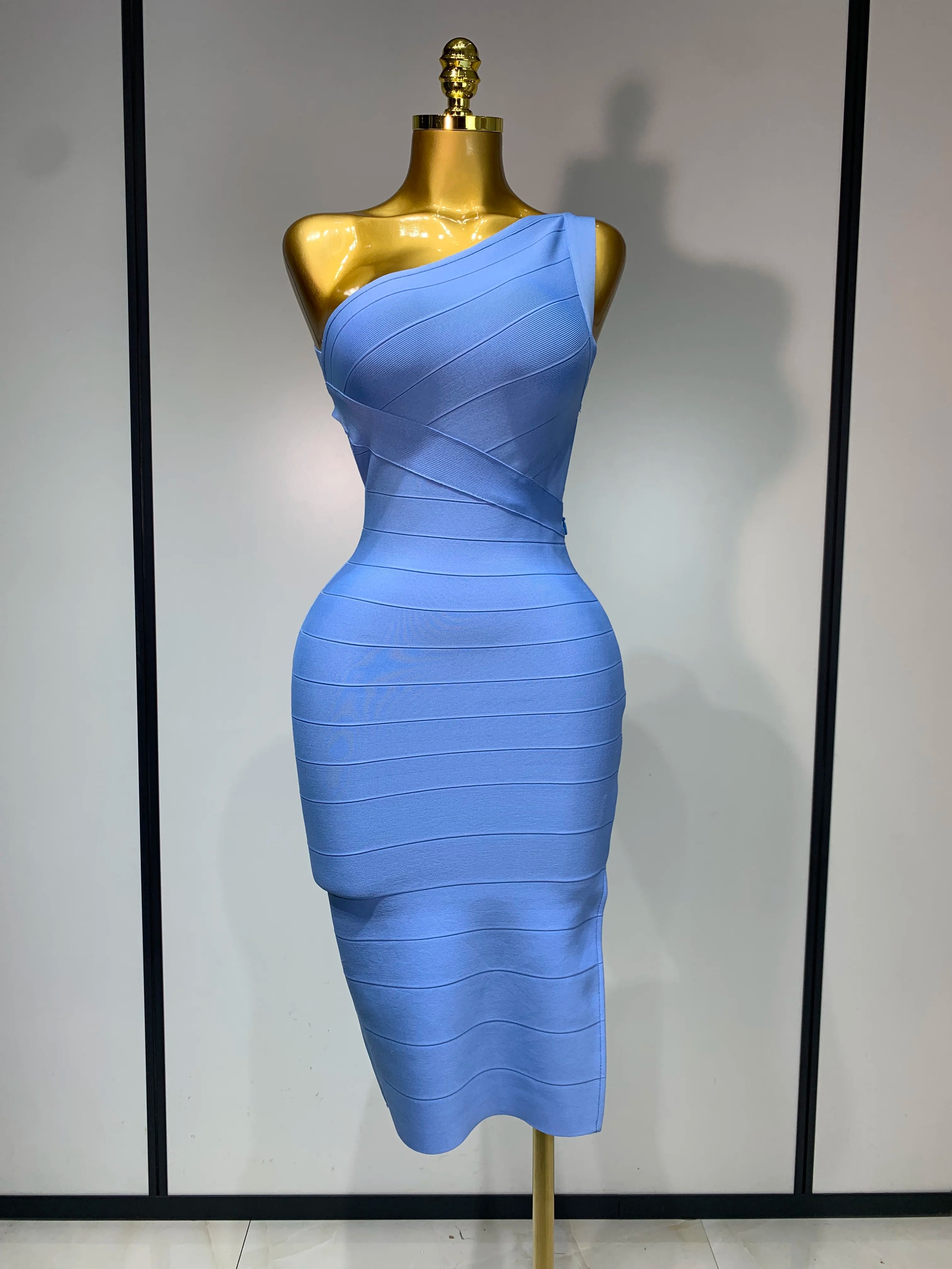 Women Bodycon Bandage Dress One Shoulder Sleeveless Sexy Backless Dress Cocktail Evening Party Vestidos Luxury Birthday Dresses