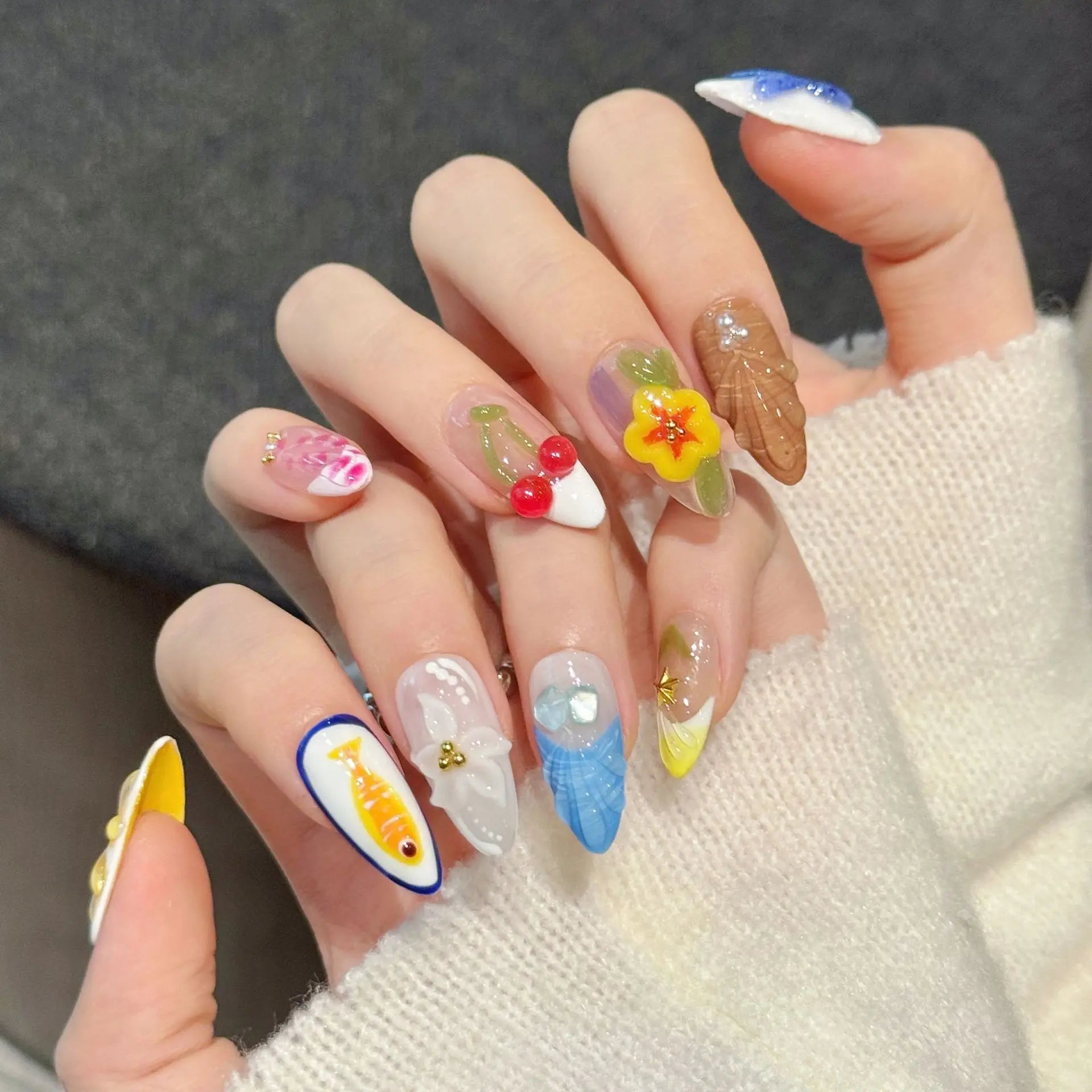10pcs Flower Handmade Press on Nails Art Reusable Colorful Mid-length Almond False Nail Tips with Rhinestone Design Fake Nails