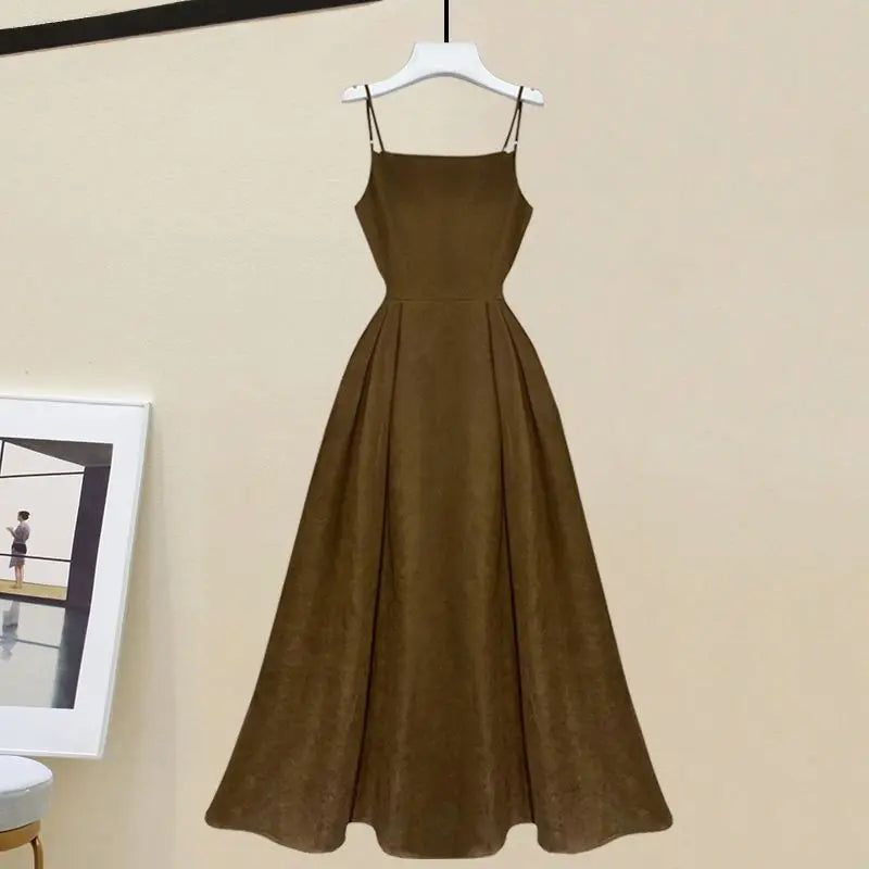 Spring and Autumn Set Women's New Waist Shrinking and Age Reducing Knitted Shirt Top Hanging Dress Two Piece Set Coffee colored skirt