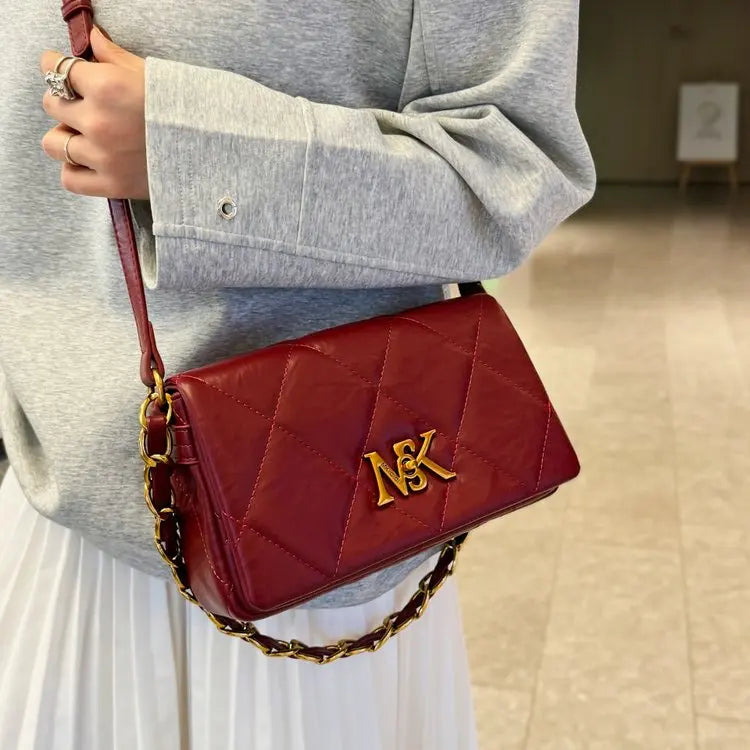 High-End Women Luxury Tote Bag With Luxury Craftsmanship And Soft Suede Trim Suitable For Office Commute Ladies