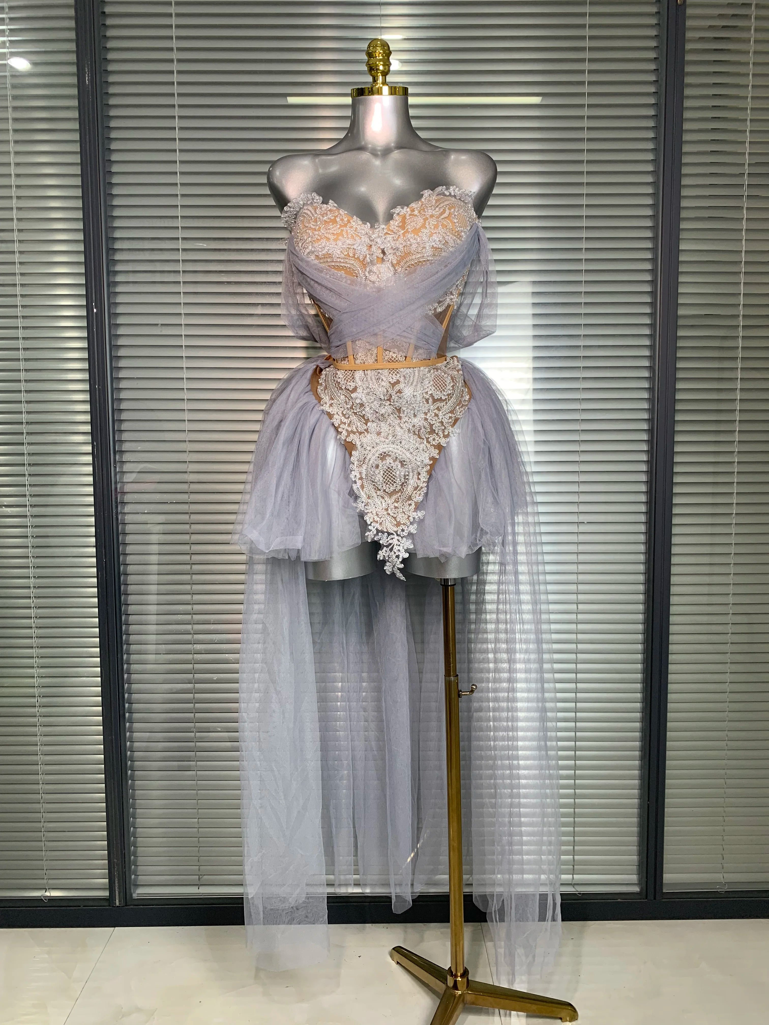 Celebrity INS Sexy Two Pieces Set Women Celebrity Adjustable Laced Pink Gray Black Skirt Suits Stage Costume