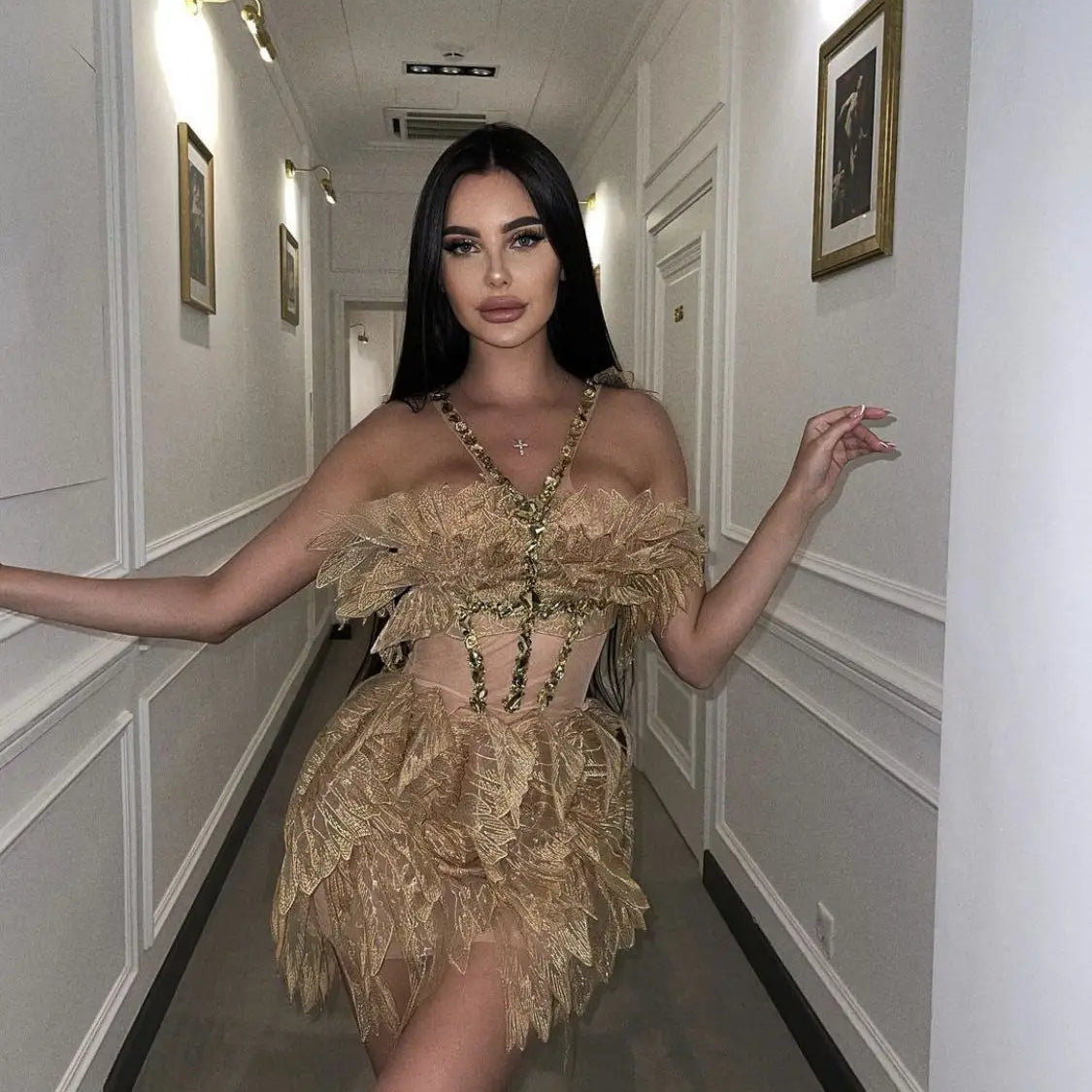 Hot Sale Women Sexy Halter Shinning Crystal Bodycon Mini Dress Fashion Celebrate Nightclub Party Birthday Dress