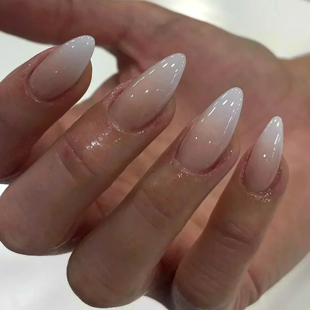 24 peças unhas postiças com cola amêndoa preto vermelho gradiente design destacável strass acrílico unha postiça longa stiletto unhas de pressão