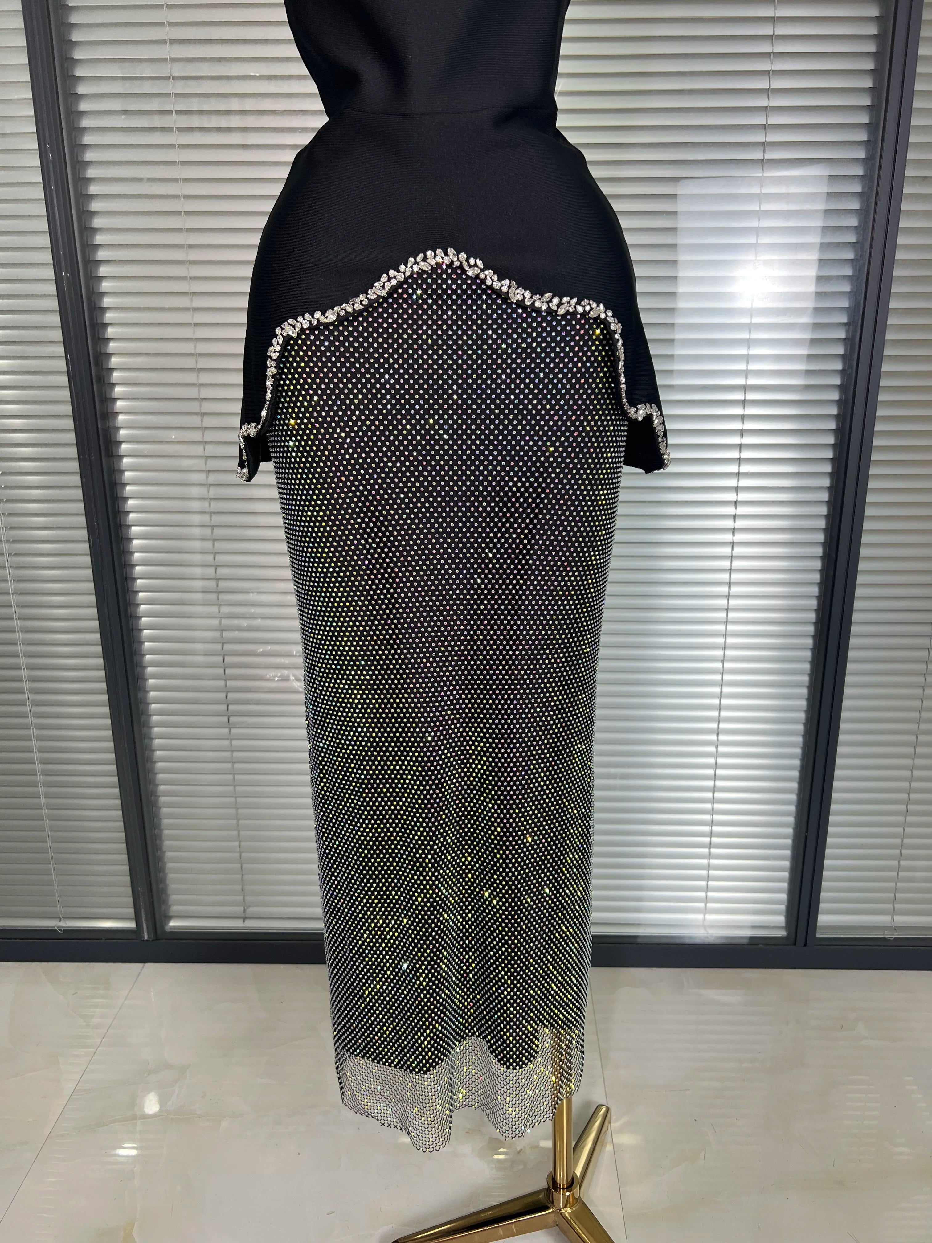 Summer New 2025 Women Sexy Strapless Crystal Bandage Two Piece Set Celebrity Sparkly Evening Party Skirt Suits